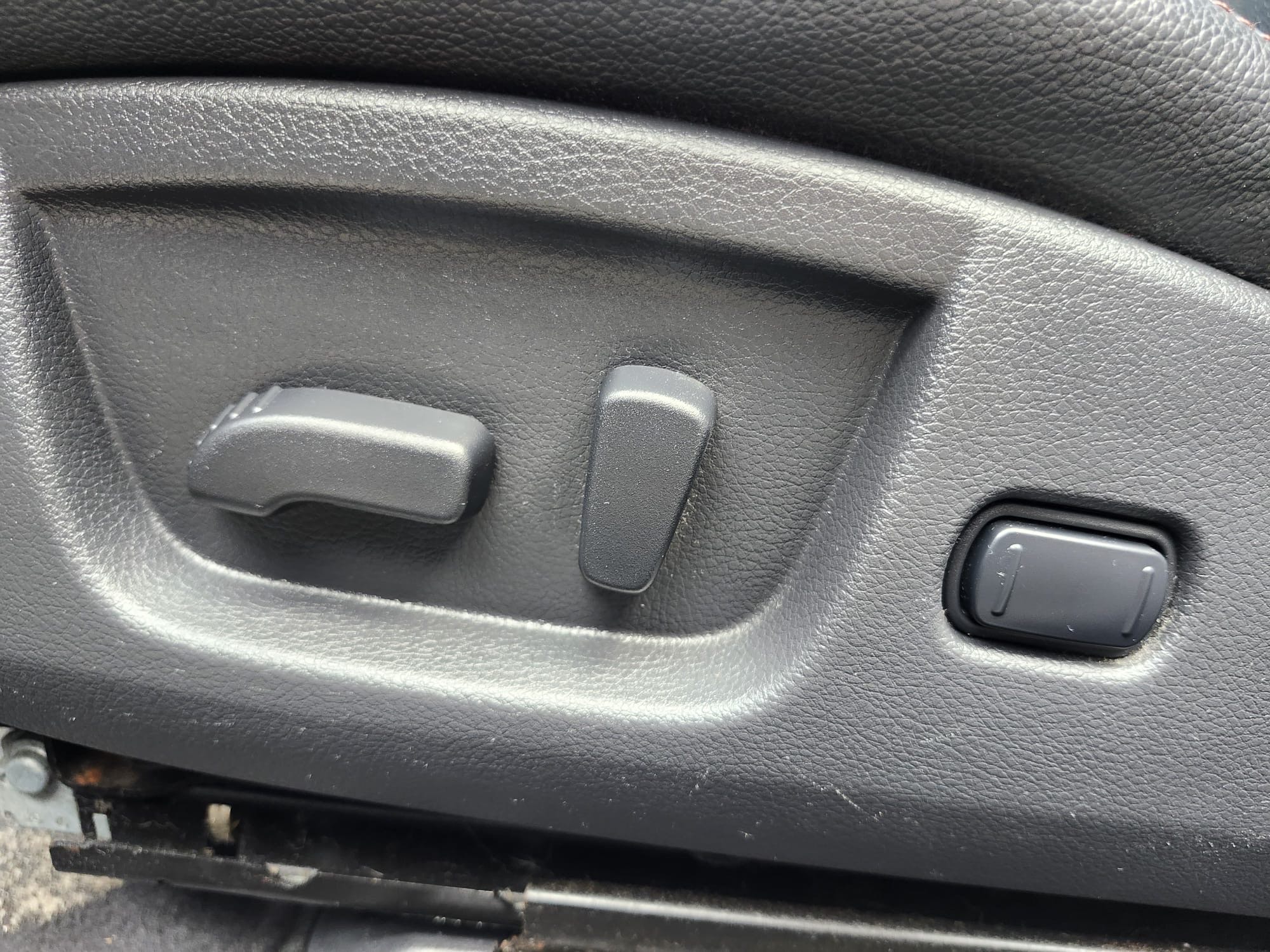 /rahmanmotors/2013-Nissan-Maxima-8654243506320385.jpg