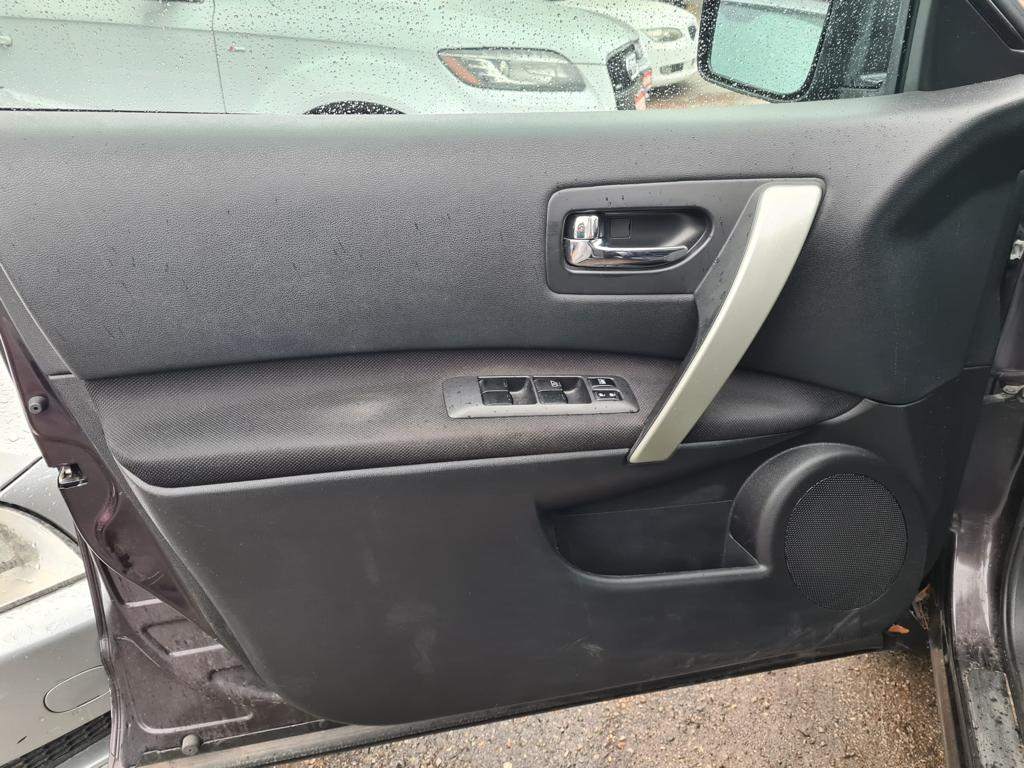 /rahmanmotors/2013-Nissan-Rogue-8846527092139089.jpg
