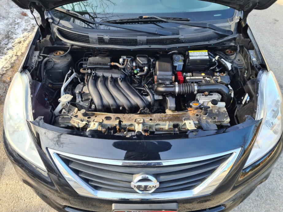 /rahmanmotors/2013-Nissan-Versa-06031313551645634.jpg