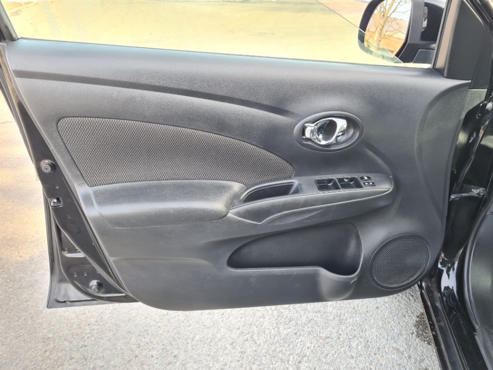 /rahmanmotors/2013-Nissan-Versa-21705409146859567.jpg