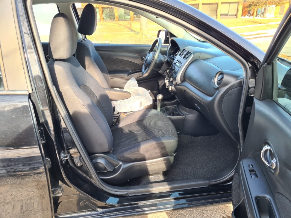 /rahmanmotors/2013-Nissan-Versa-6296275555070403.jpg