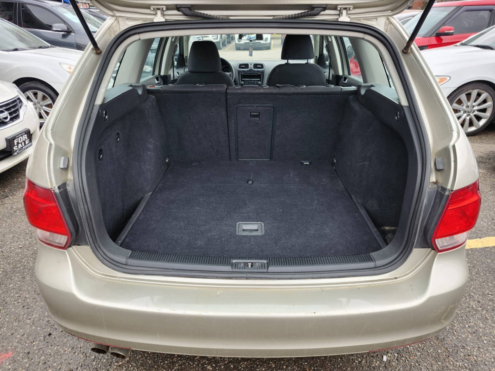 /rahmanmotors/2013-Volkswagen-GolfWagon-5740693929158809.jpg