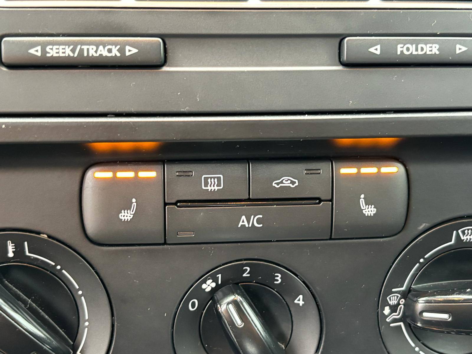 /rahmanmotors/2013-Volkswagen-Jetta-8555421630556361.jpg