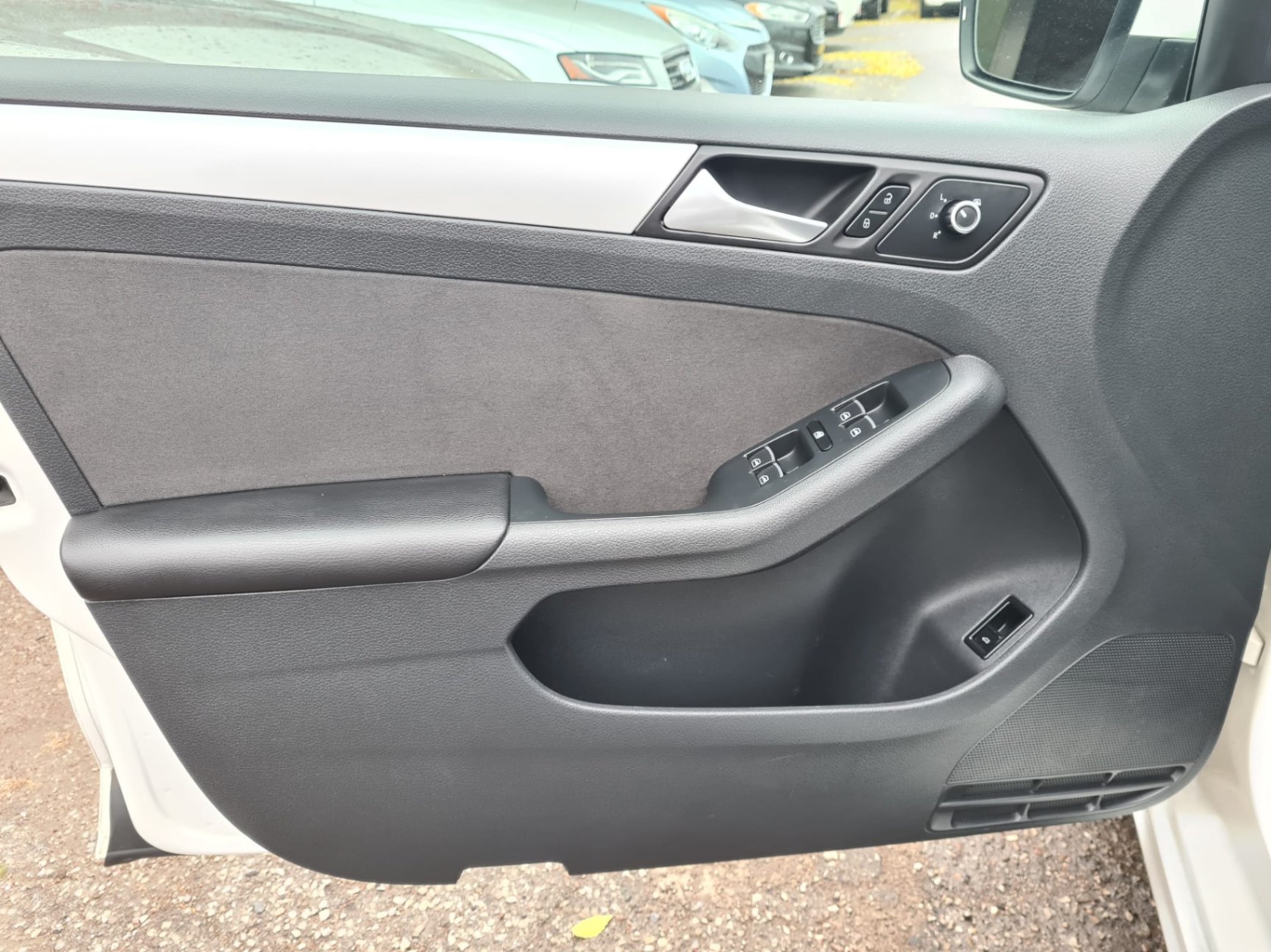 /rahmanmotors/2013-Volkswagen-JettaSedan-31210654463745047.jpg