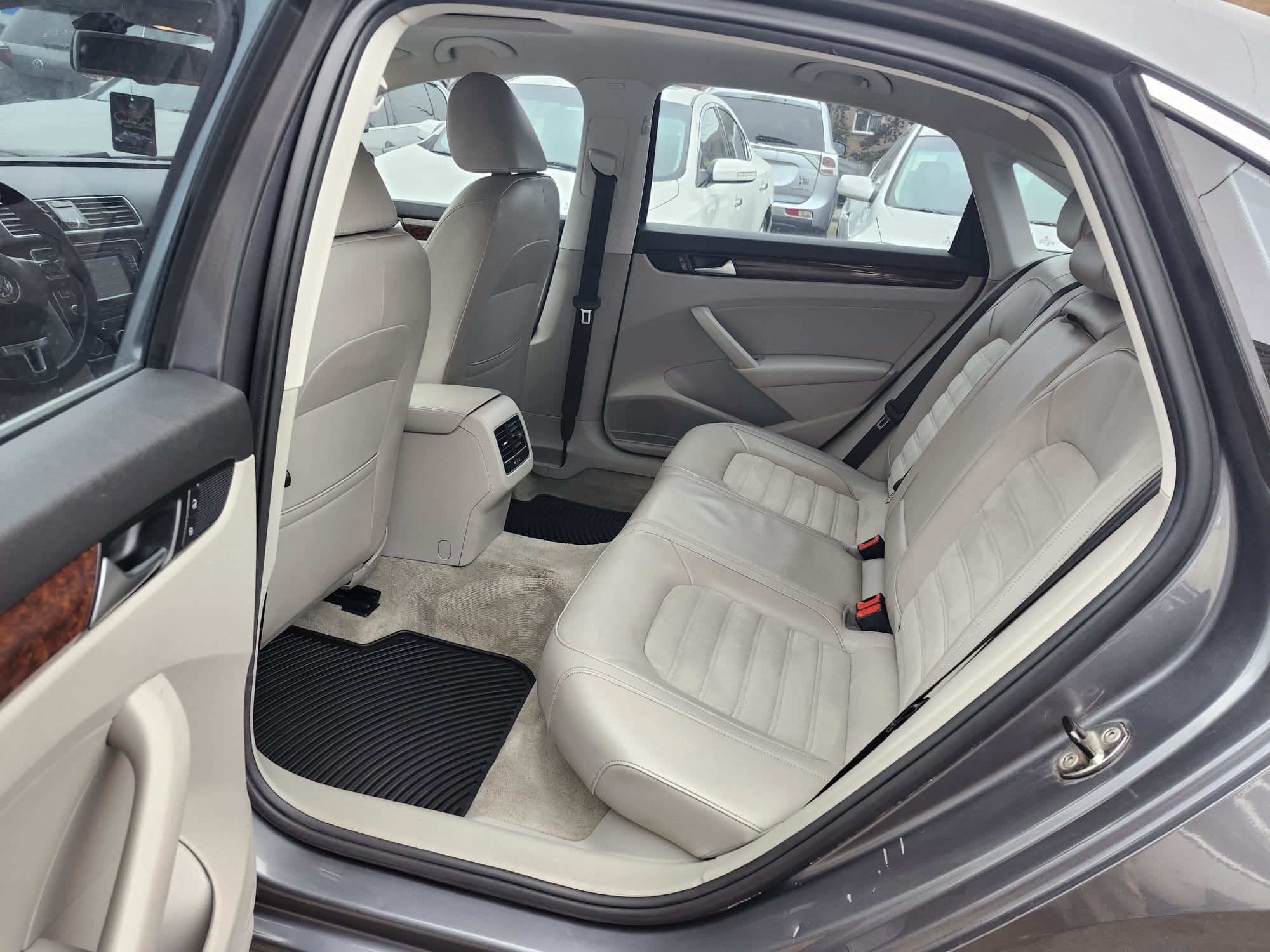 /rahmanmotors/2013-Volkswagen-Passat-10048703979772378.jpg
