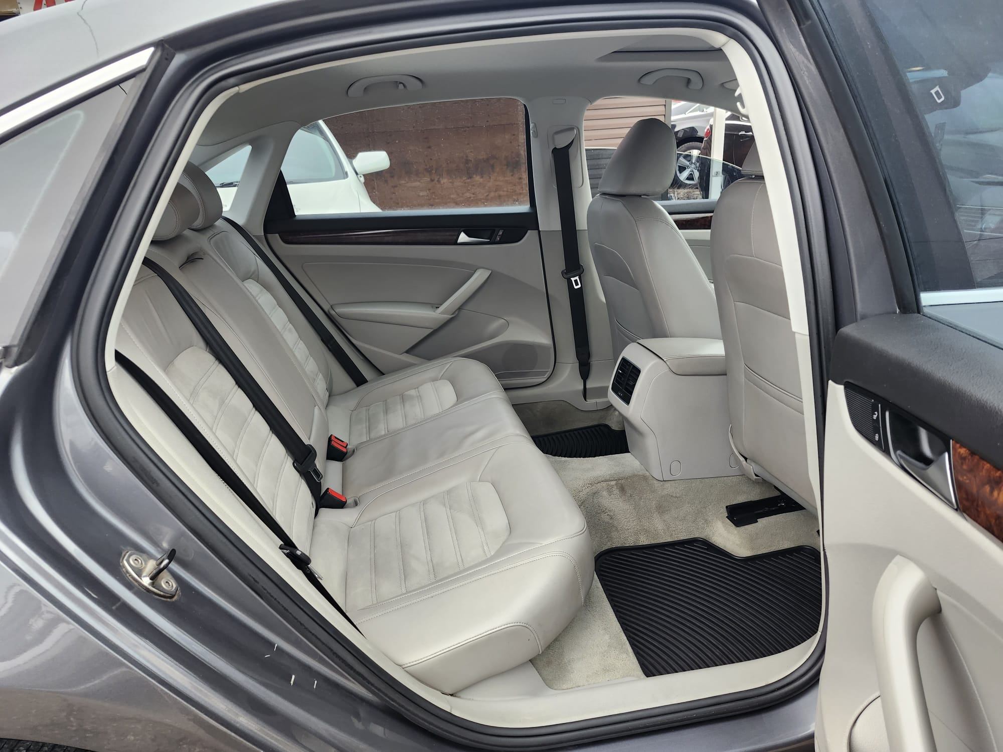 /rahmanmotors/2013-Volkswagen-Passat-8023340436710196.jpg