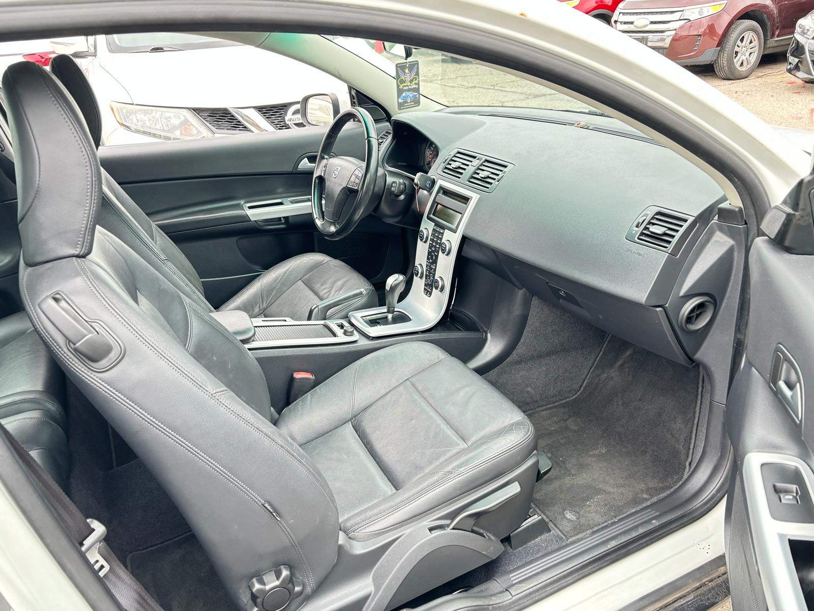 /rahmanmotors/2013-Volvo-C30-9048012657594151.jpg
