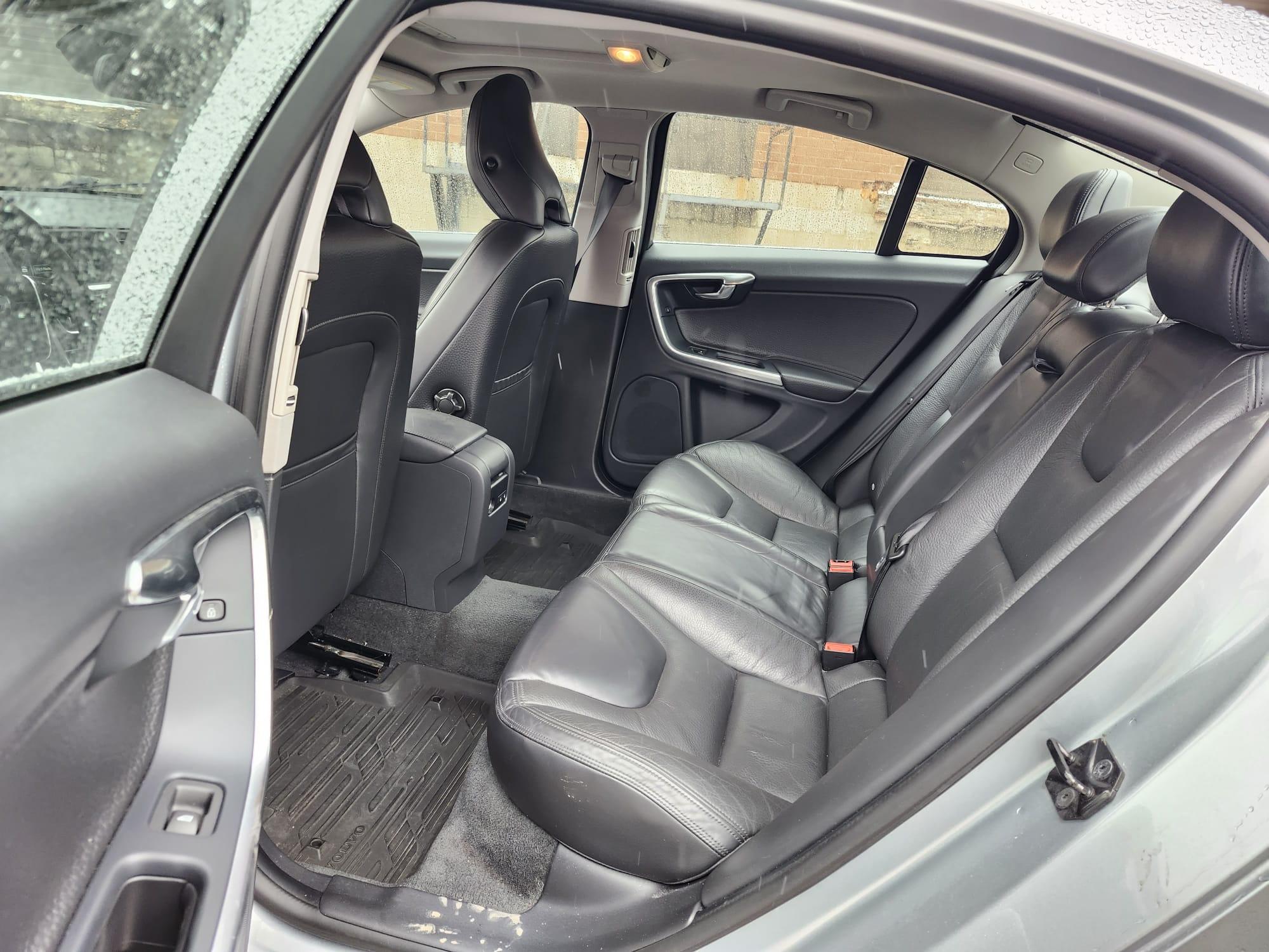 /rahmanmotors/2013-Volvo-S60-2887600911839252.jpg