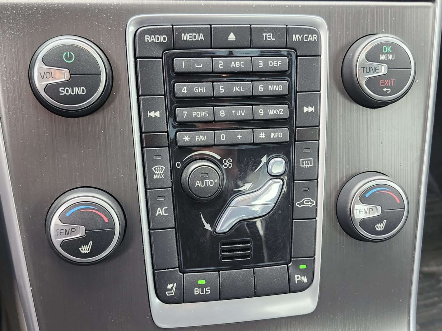 /rahmanmotors/2013-Volvo-S60-47984886454594666.jpg