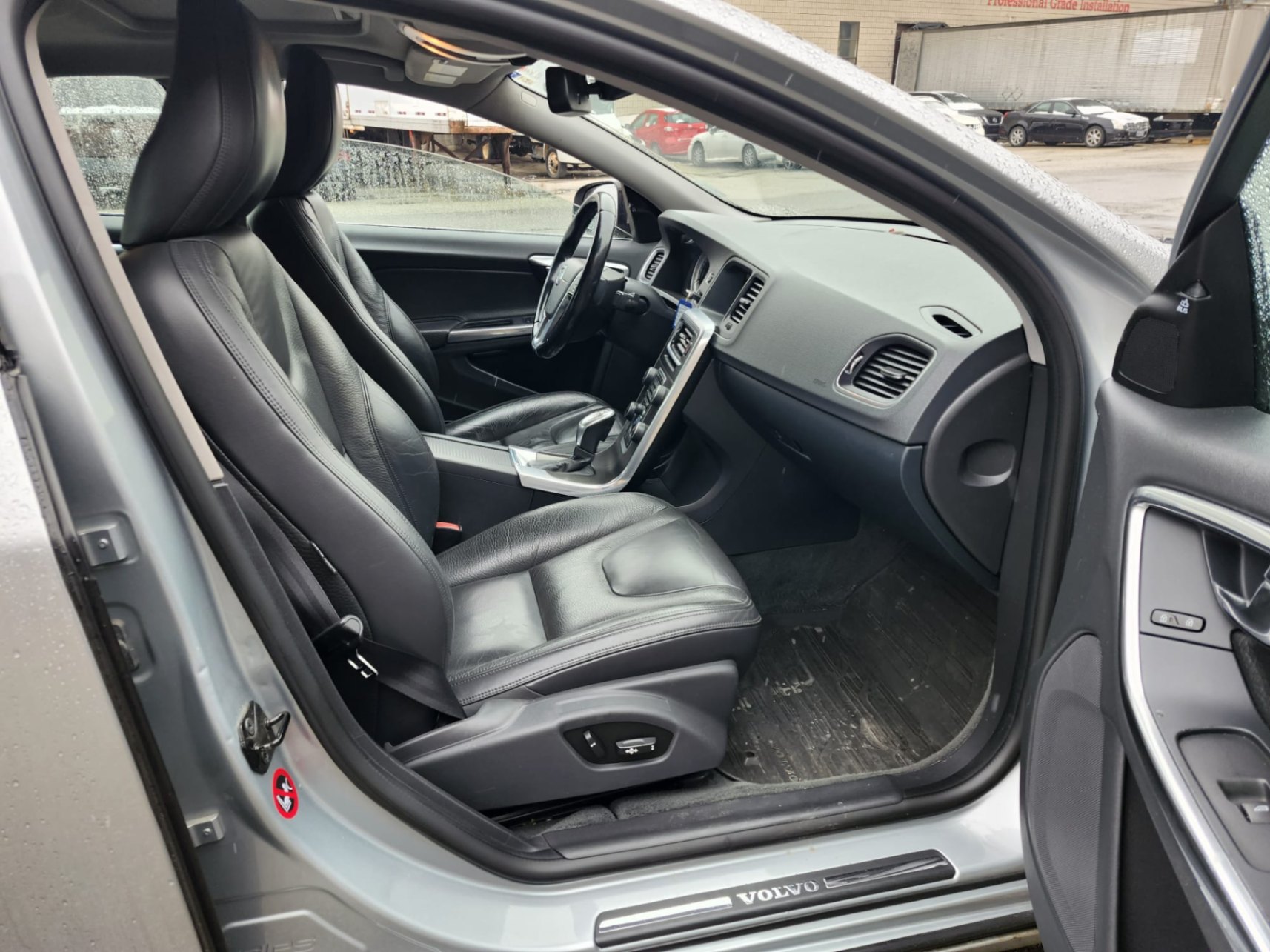 /rahmanmotors/2013-Volvo-S60-9476955268331335.jpg