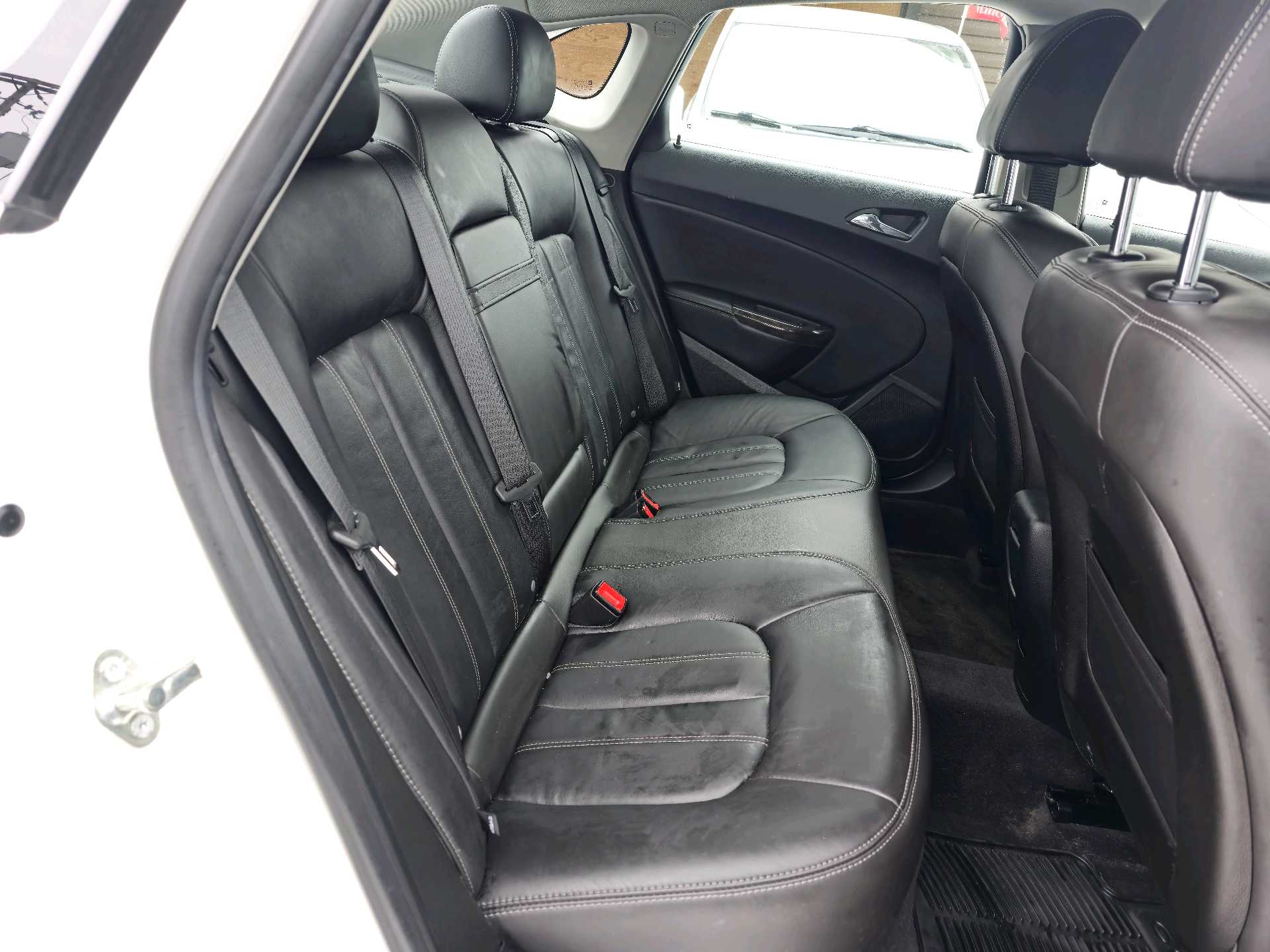 /rahmanmotors/2014-Buick-Verano-23487332503848357.jpg