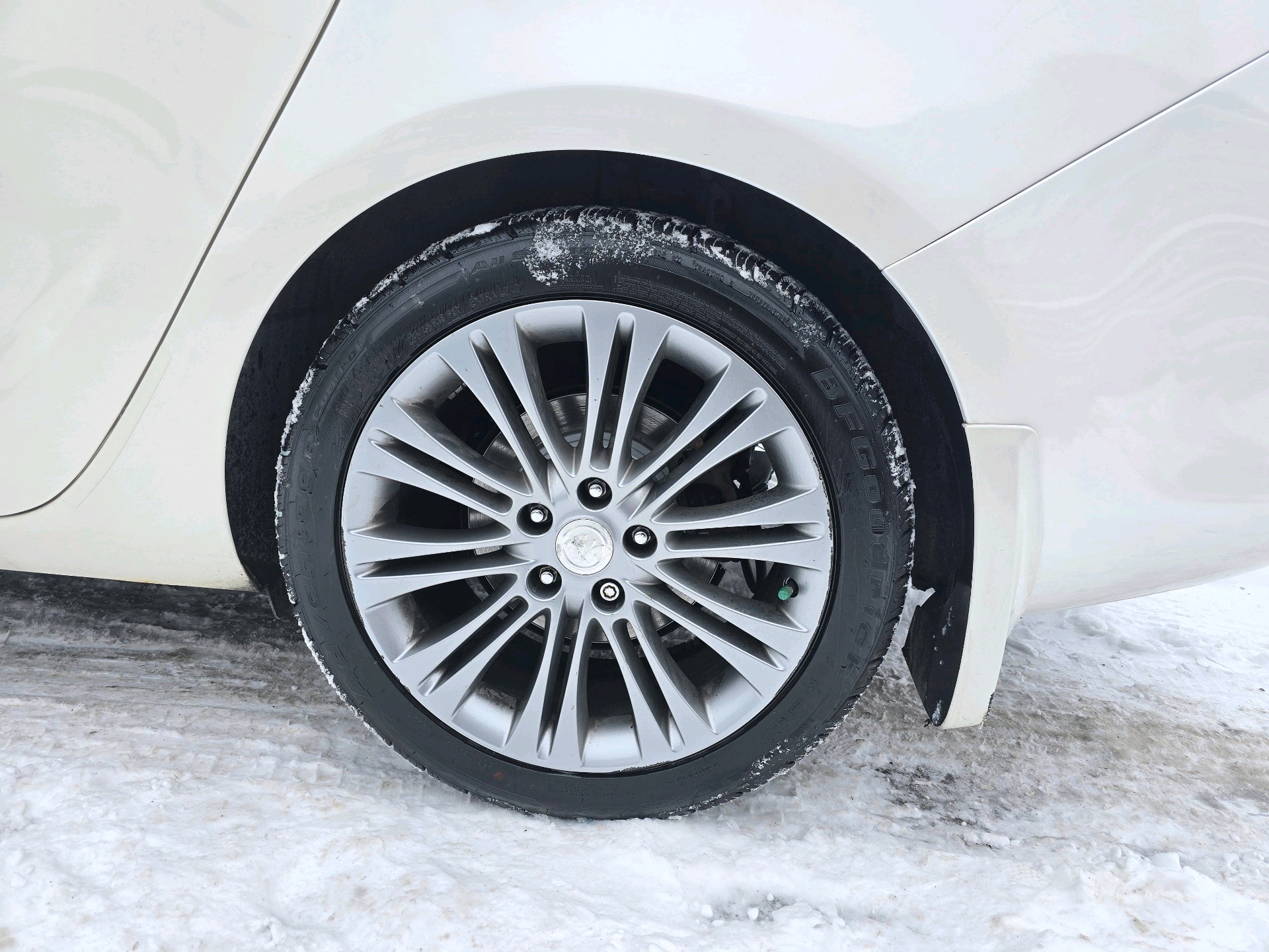 /rahmanmotors/2014-Buick-Verano-80493489139733.jpg