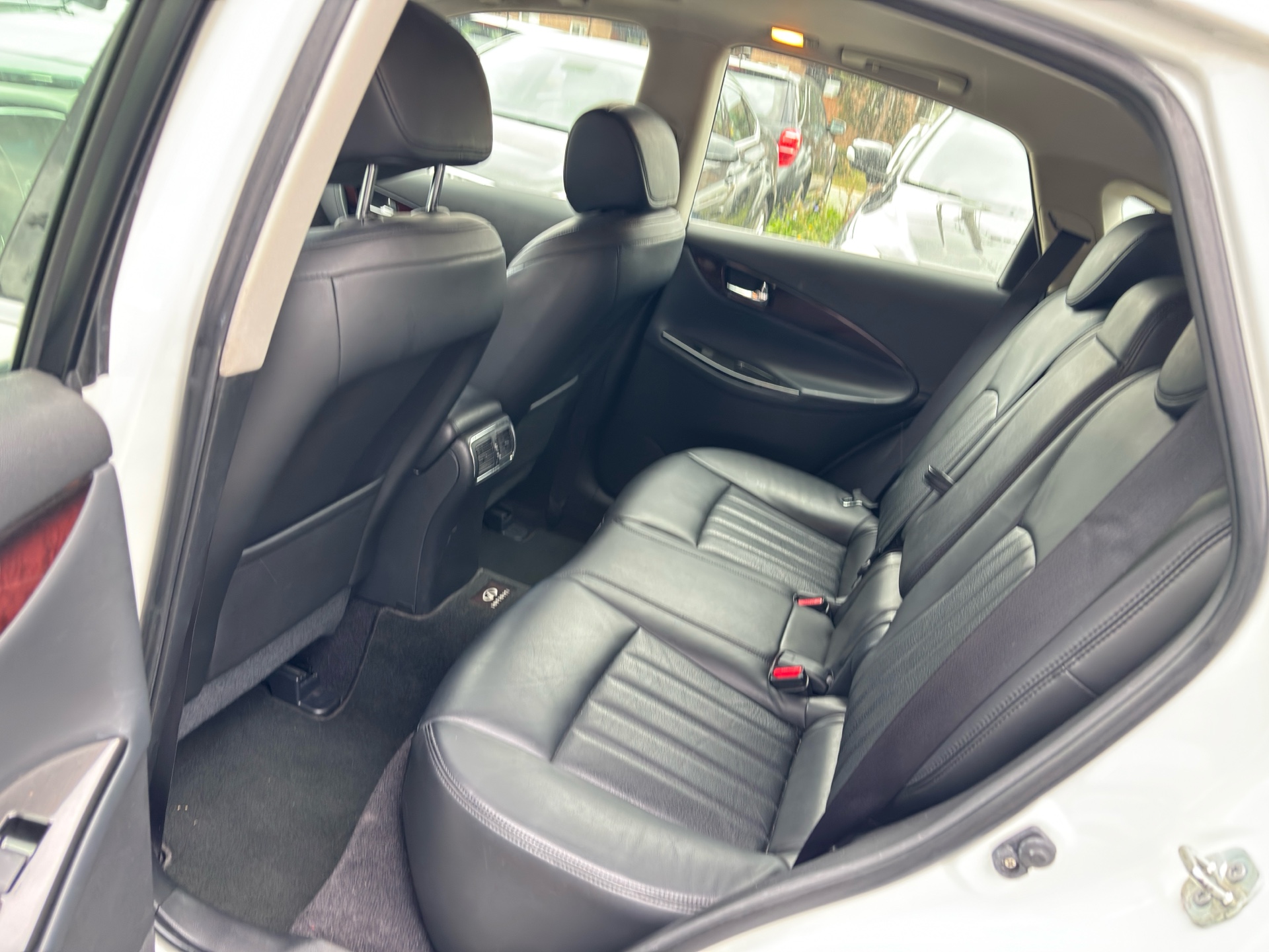 /rahmanmotors/2014-INFINITI-QX50-02338047684411393.jpg
