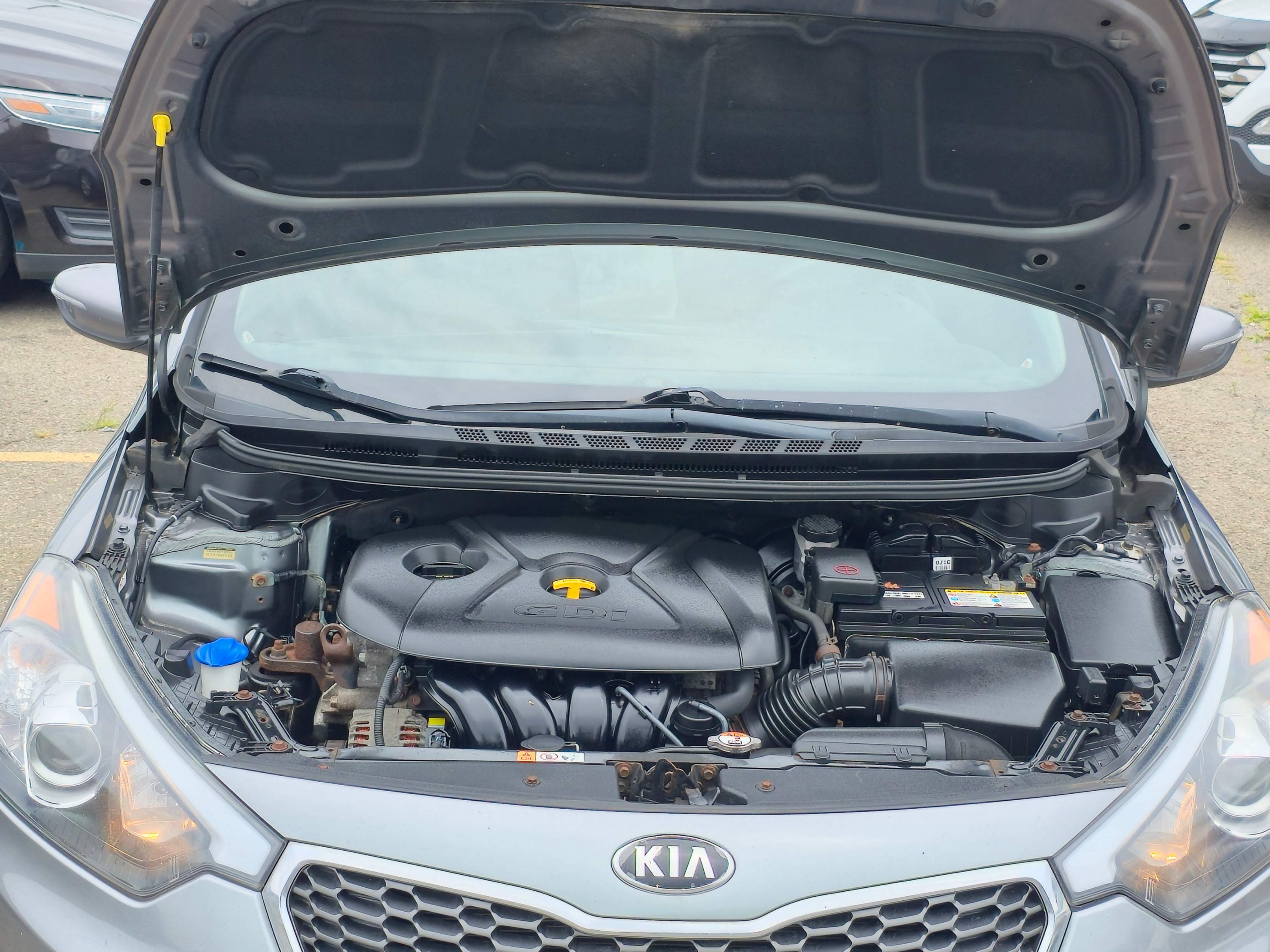 /rahmanmotors/2014-Kia-Forte5-Door-04897141920873094.jpg