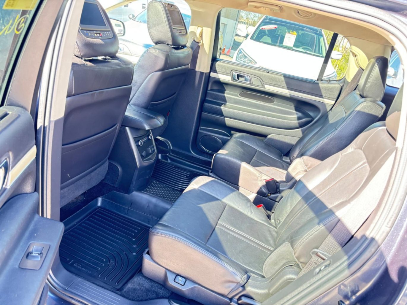 /rahmanmotors/2014-Lincoln-MKT-43967859143531607.jpg