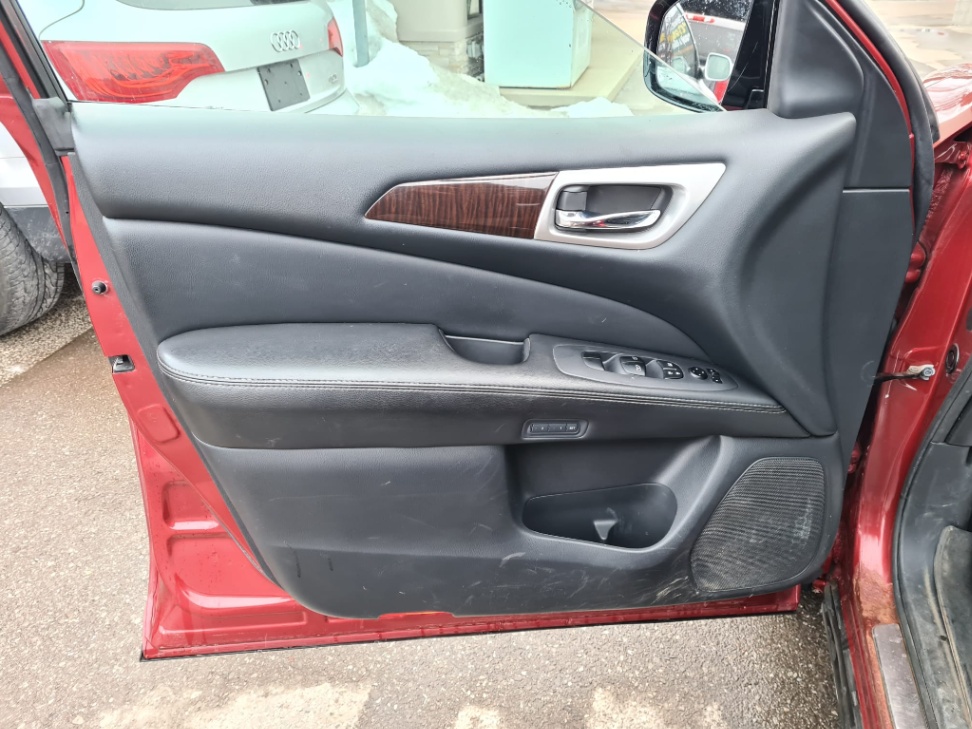 /rahmanmotors/2014-Nissan-Pathfinder-1244536648676835.jpg