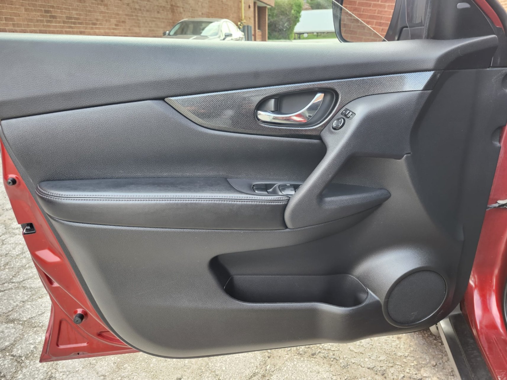 /rahmanmotors/2014-Nissan-Rogue-03217906164738937.jpg