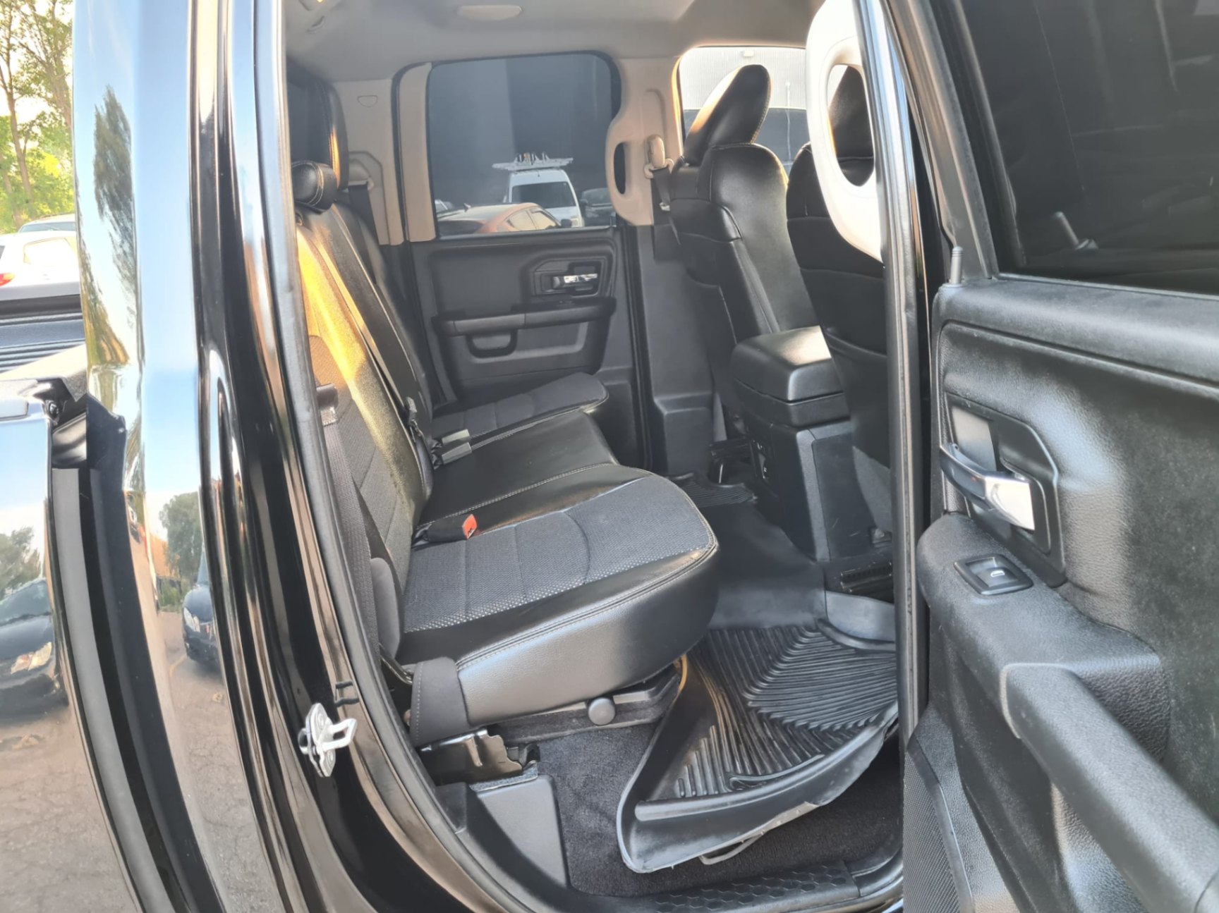 /rahmanmotors/2014-Ram-1500-32295192860737343.jpg