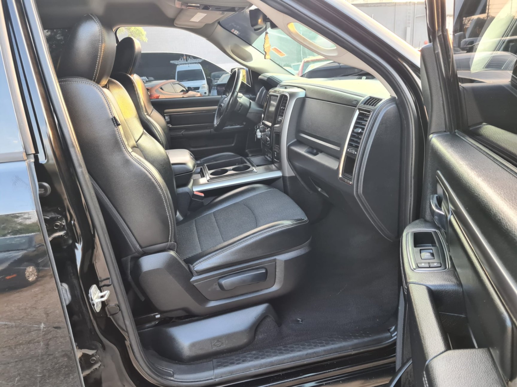 /rahmanmotors/2014-Ram-1500-7815846549812282.jpg
