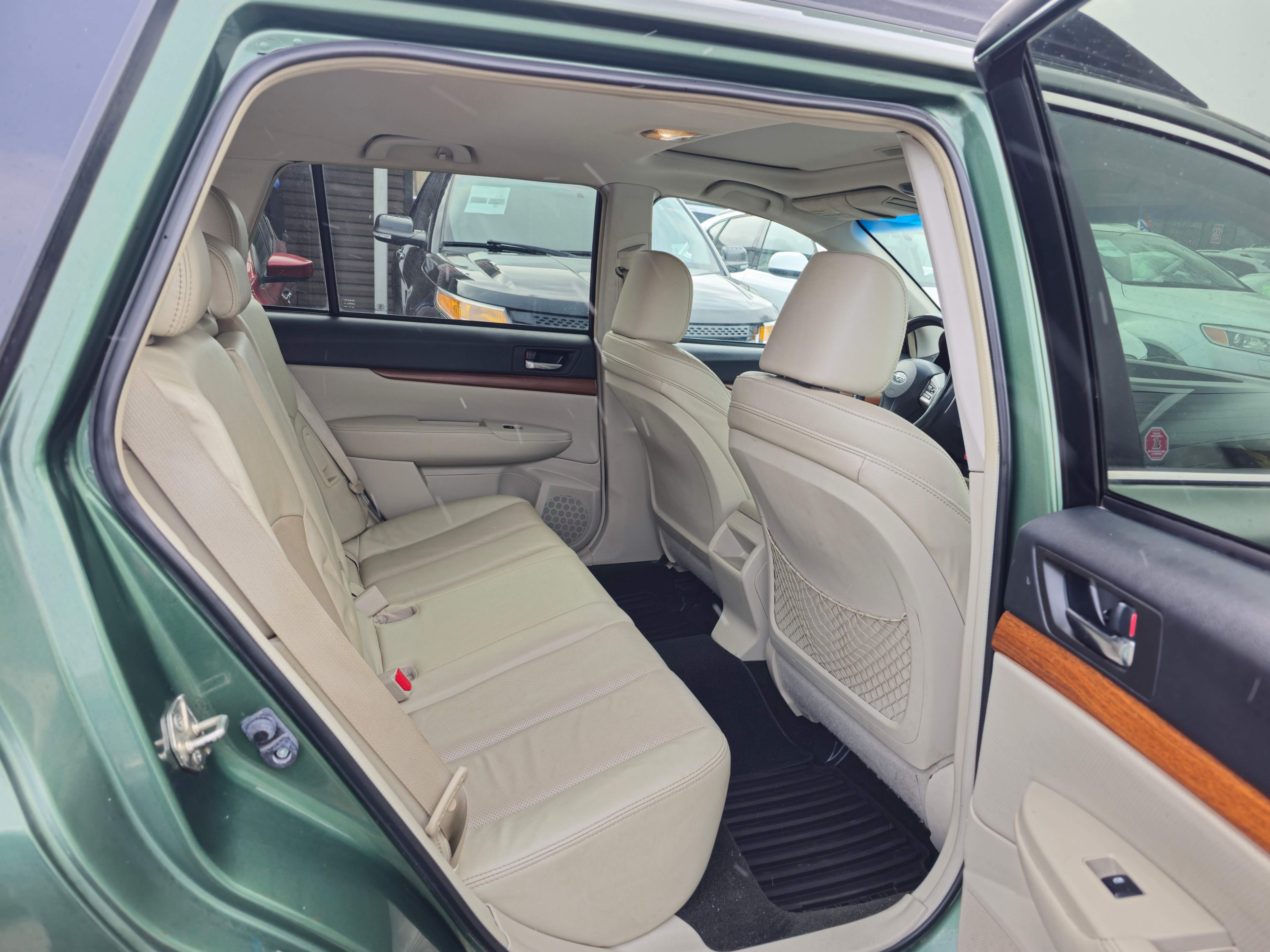 /rahmanmotors/2014-Subaru-Outback-967040490519739.jpg