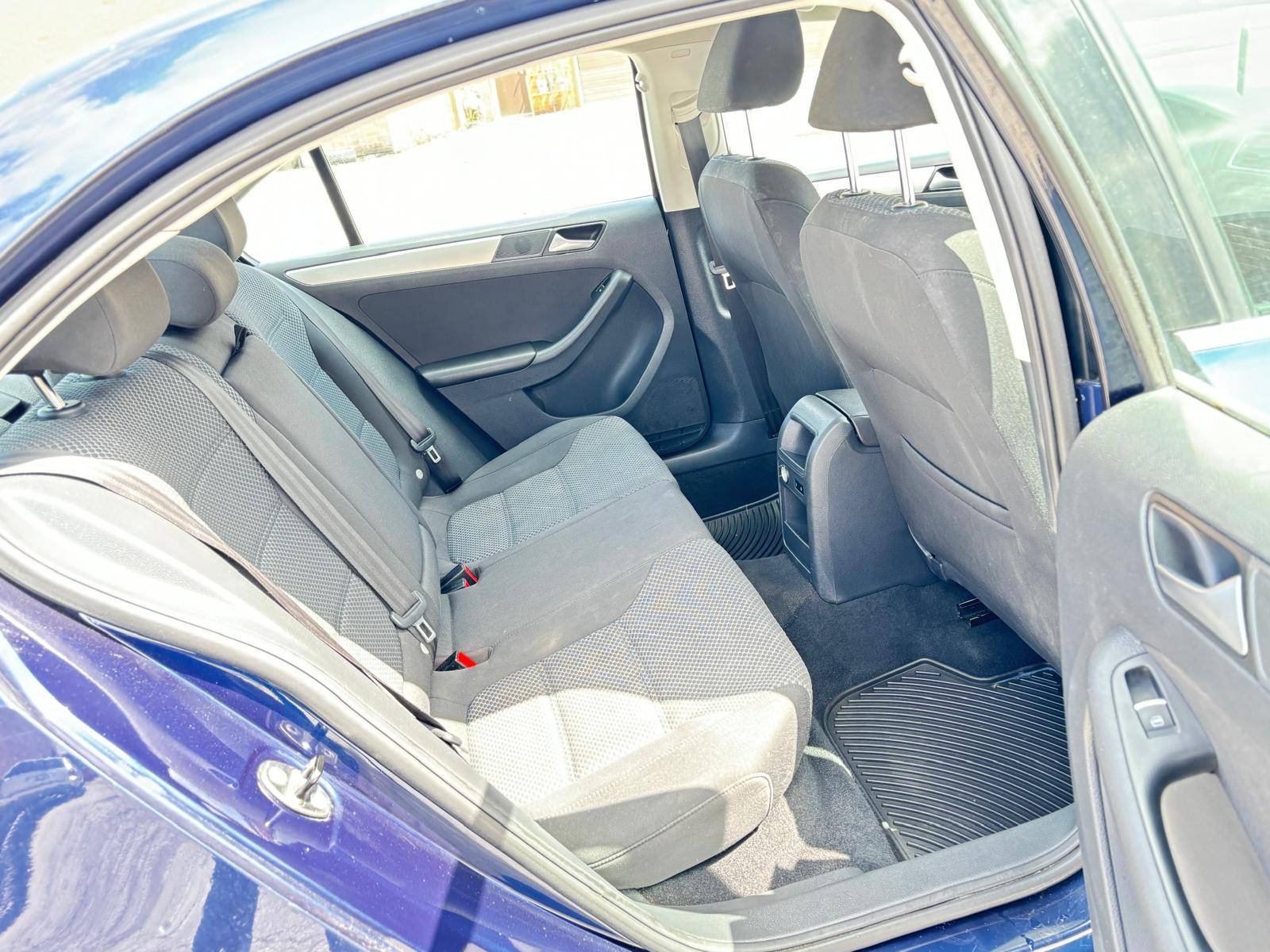 /rahmanmotors/2014-Volkswagen-Jetta-08690817888944347.jpg