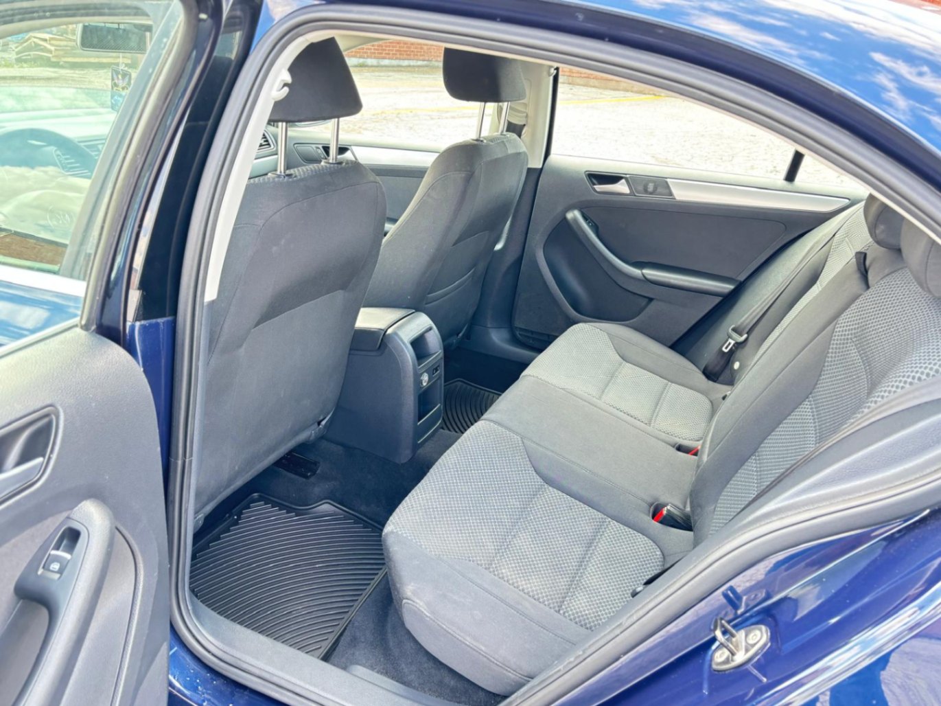 /rahmanmotors/2014-Volkswagen-Jetta-2994543134618579.jpg