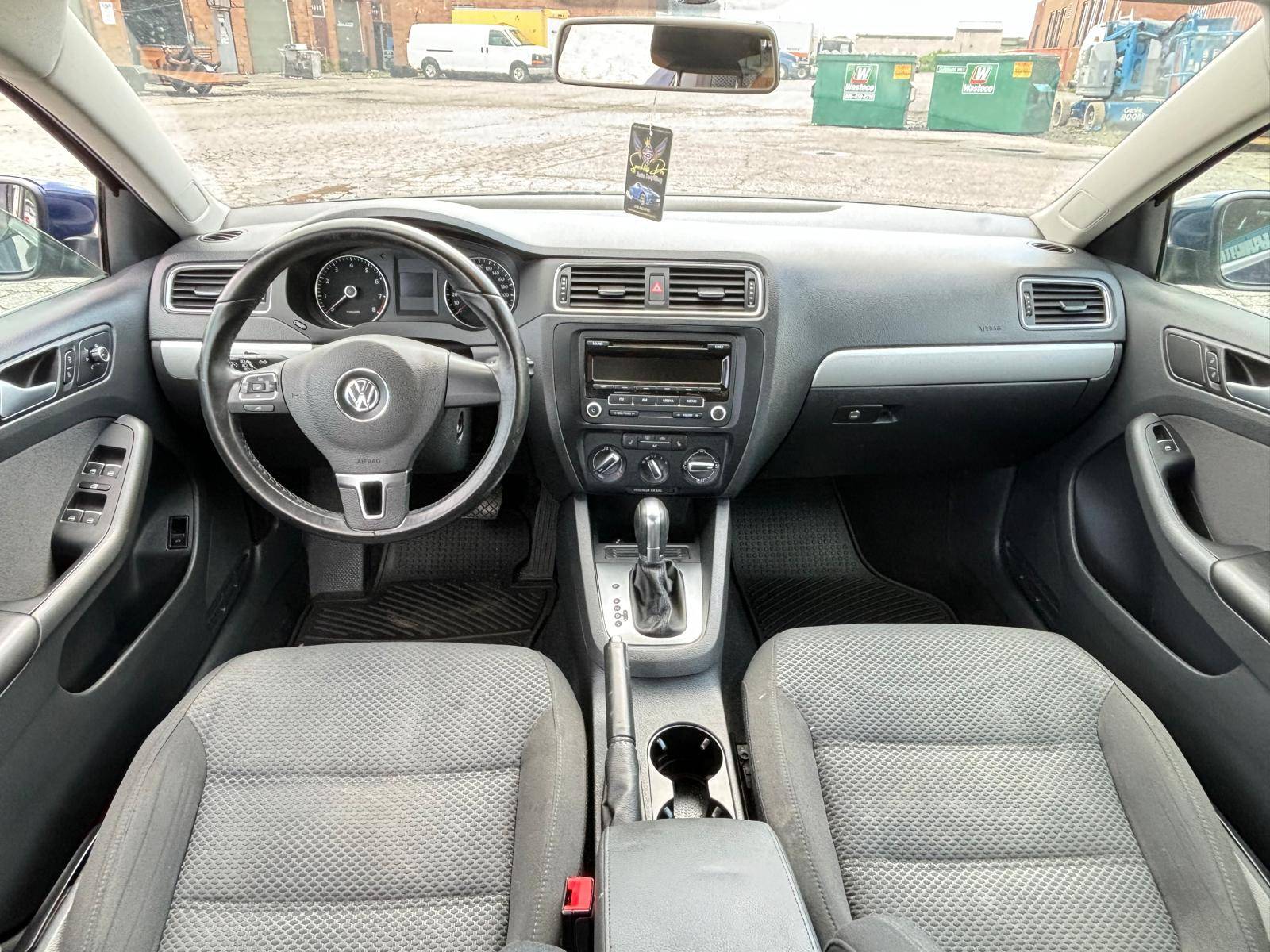 /rahmanmotors/2014-Volkswagen-Jetta-9984768961412465.jpg