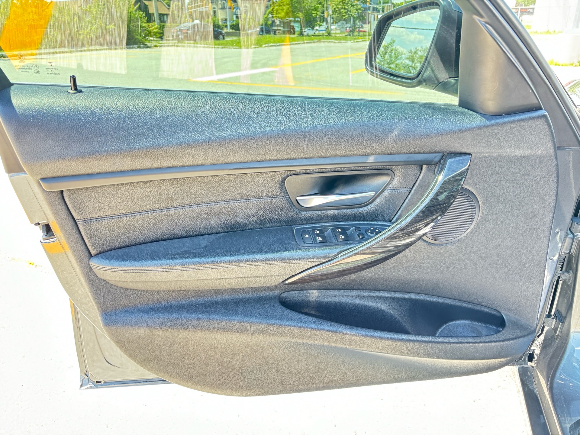 /rahmanmotors/2015-BMW-3Series-11638521352121711.jpg