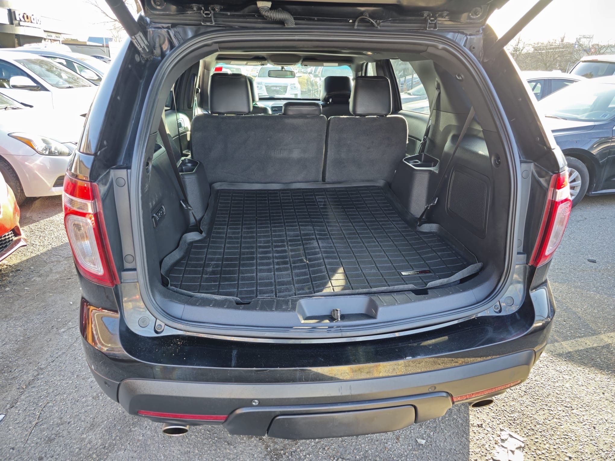 /rahmanmotors/2015-Ford-Explorer-11308488902677993.jpg