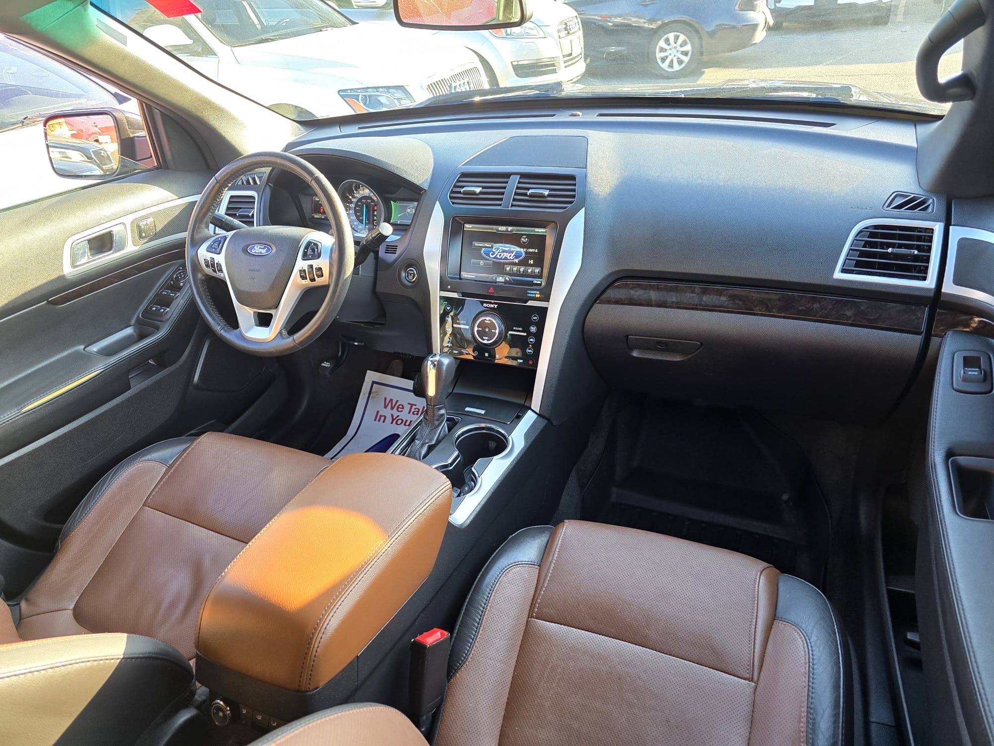 /rahmanmotors/2015-Ford-Explorer-32478413827921604.jpg