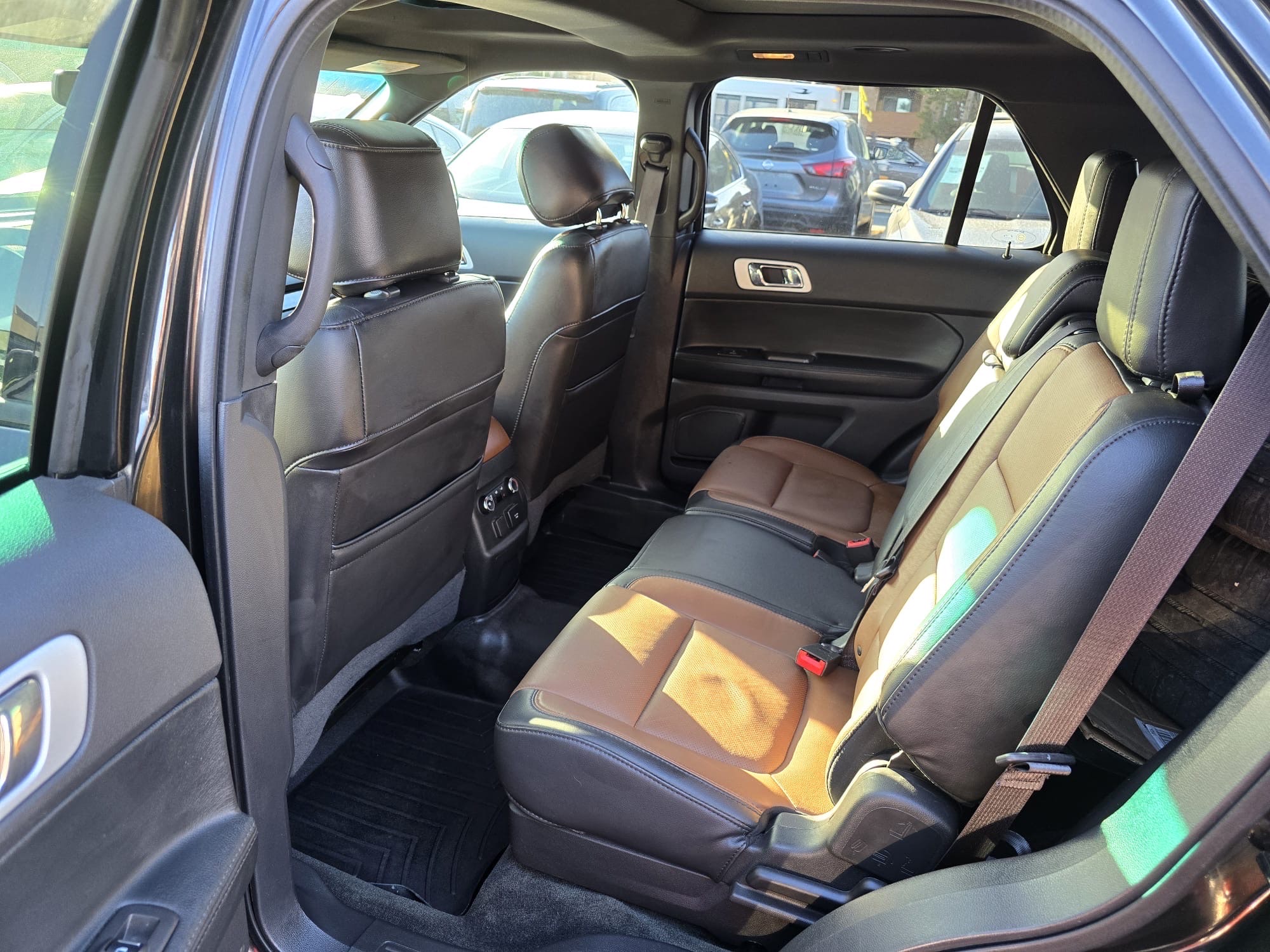 /rahmanmotors/2015-Ford-Explorer-6340748131601348.jpg