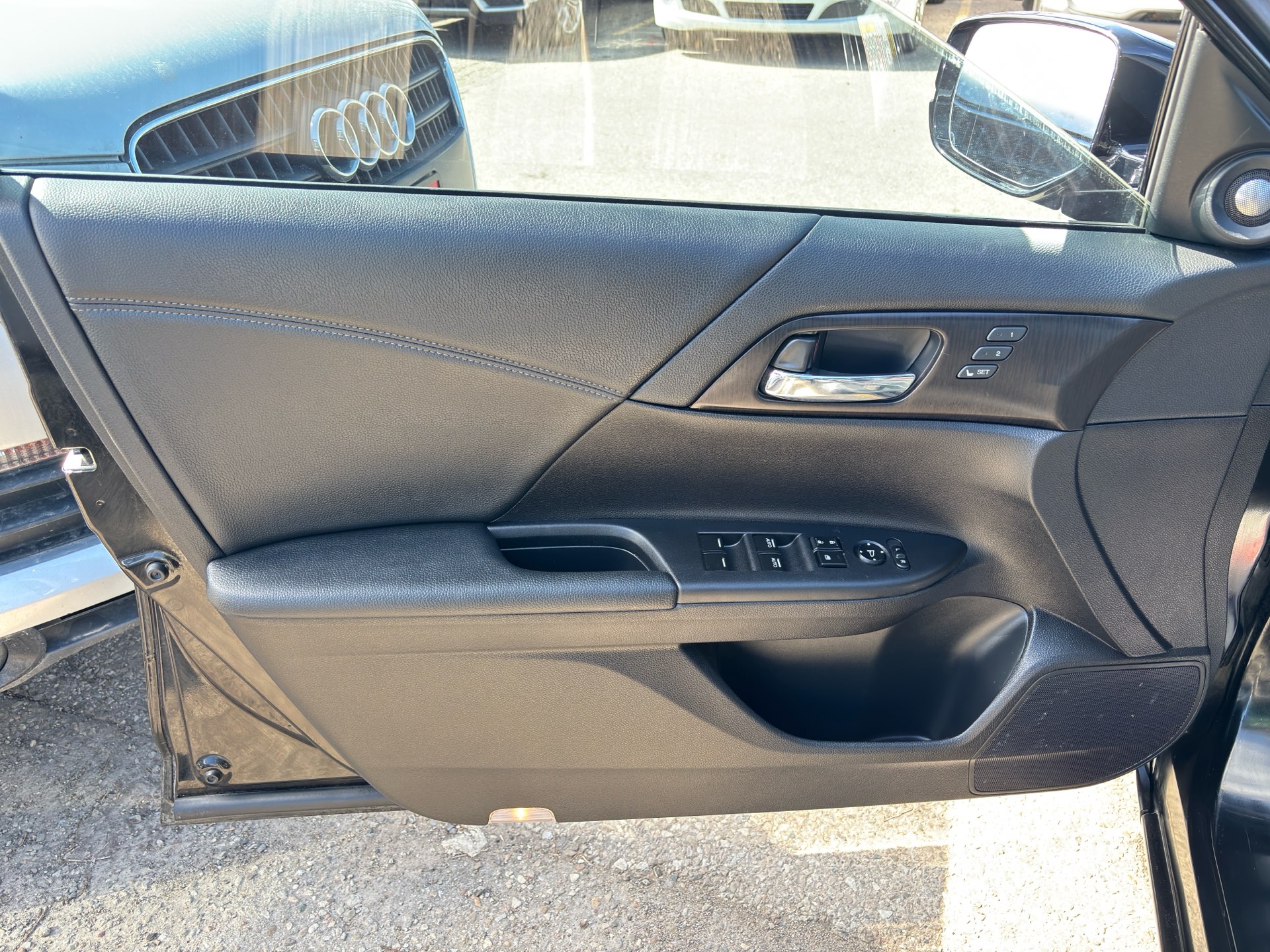 /rahmanmotors/2015-Honda-Accord-6190893084353275.jpg