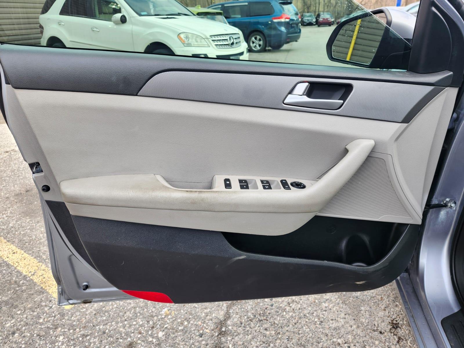 /rahmanmotors/2015-Hyundai-Sonata-246856494039976.jpg