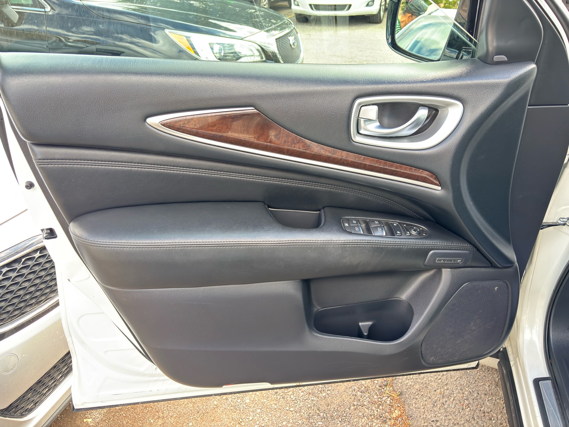 /rahmanmotors/2015-INFINITI-QX60-44580934285700446.jpg