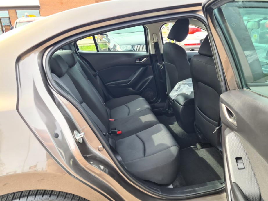 /rahmanmotors/2015-Mazda-Mazda3-13015219845479287.jpg