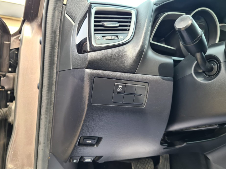 /rahmanmotors/2015-Mazda-Mazda3-8530253707405628.jpg