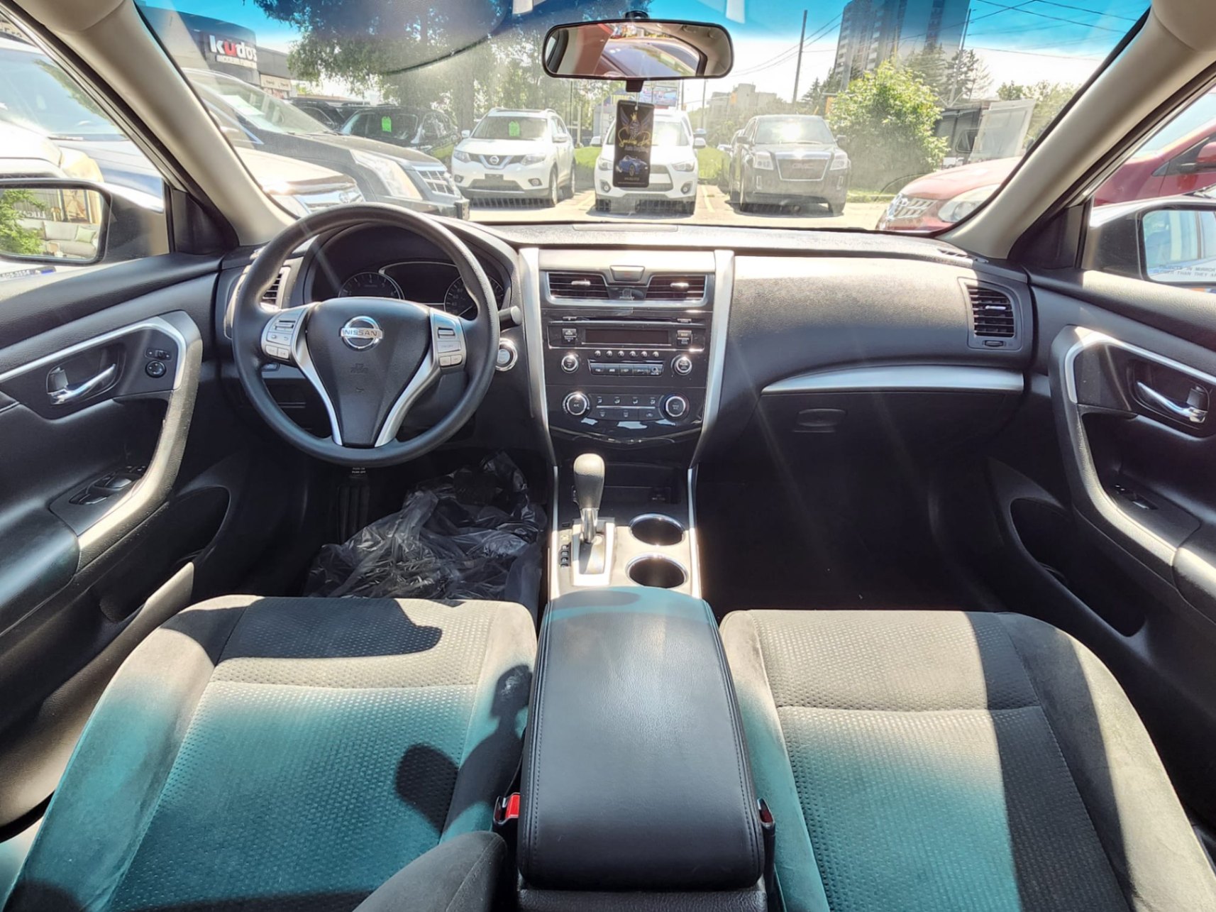 /rahmanmotors/2015-Nissan-Altima-8507442667793212.jpg