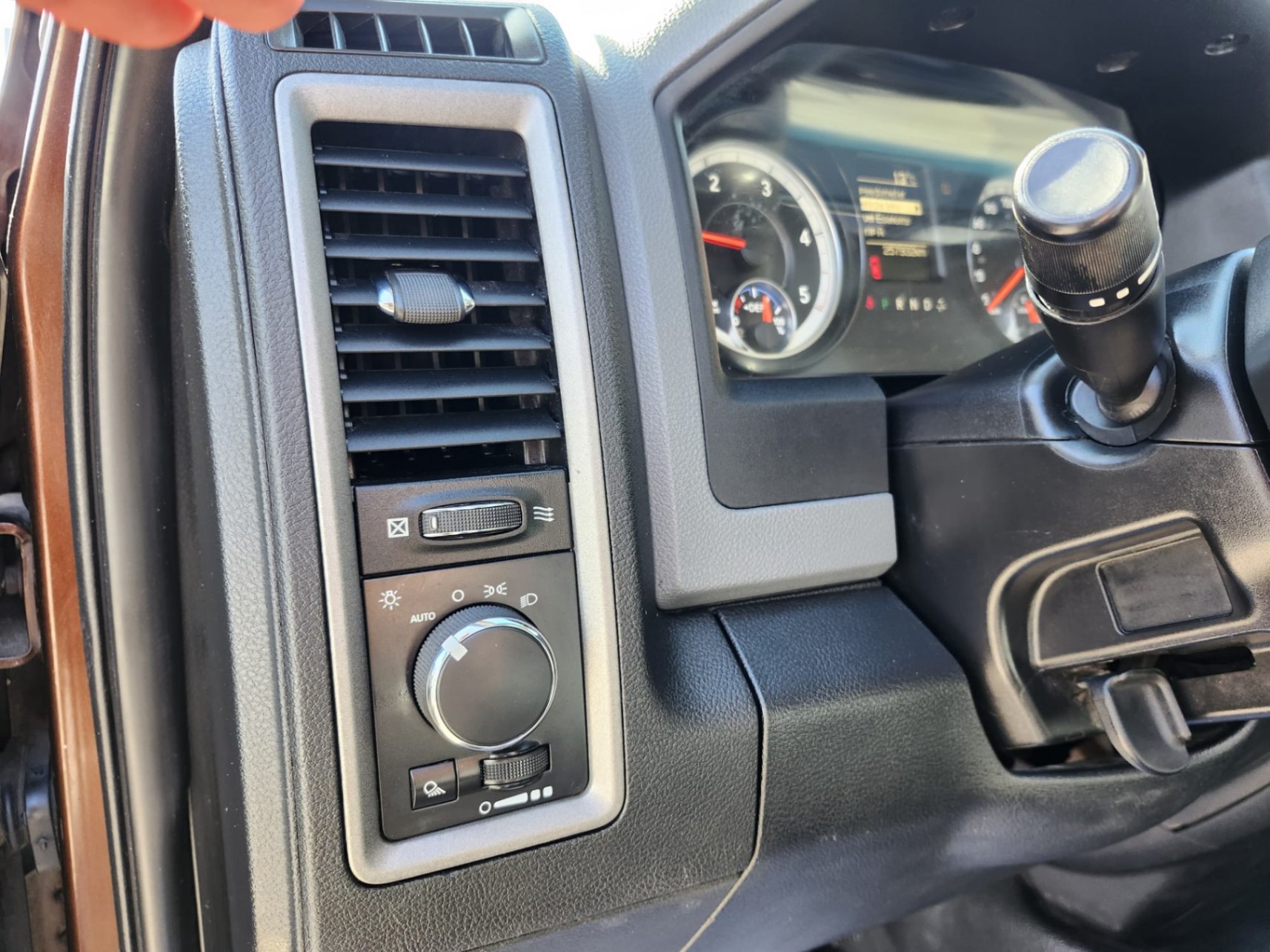 /rahmanmotors/2015-Ram-1500-011451512100638661.jpg