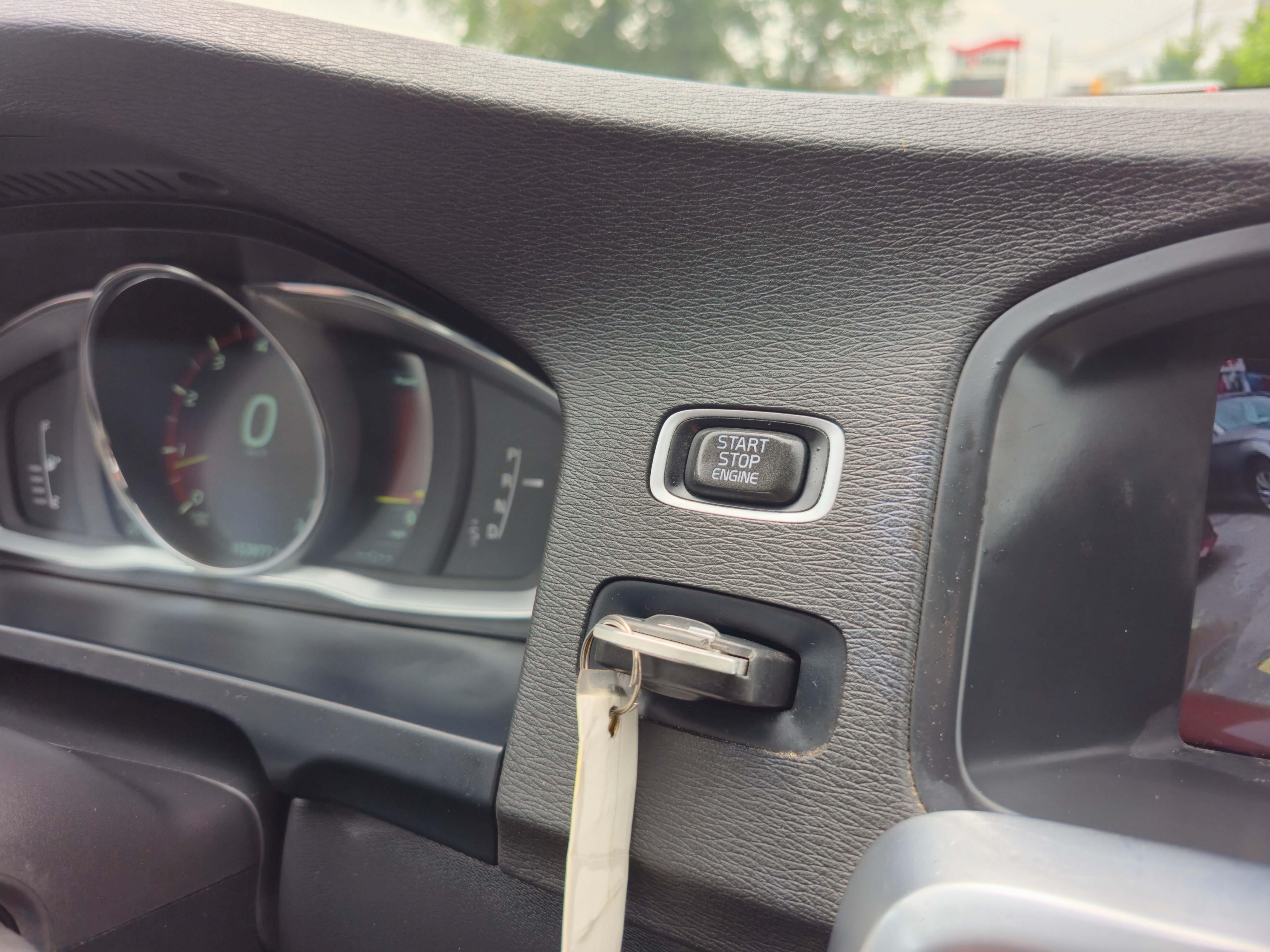 /rahmanmotors/2015-Volvo-V60-10723070770828591.jpg