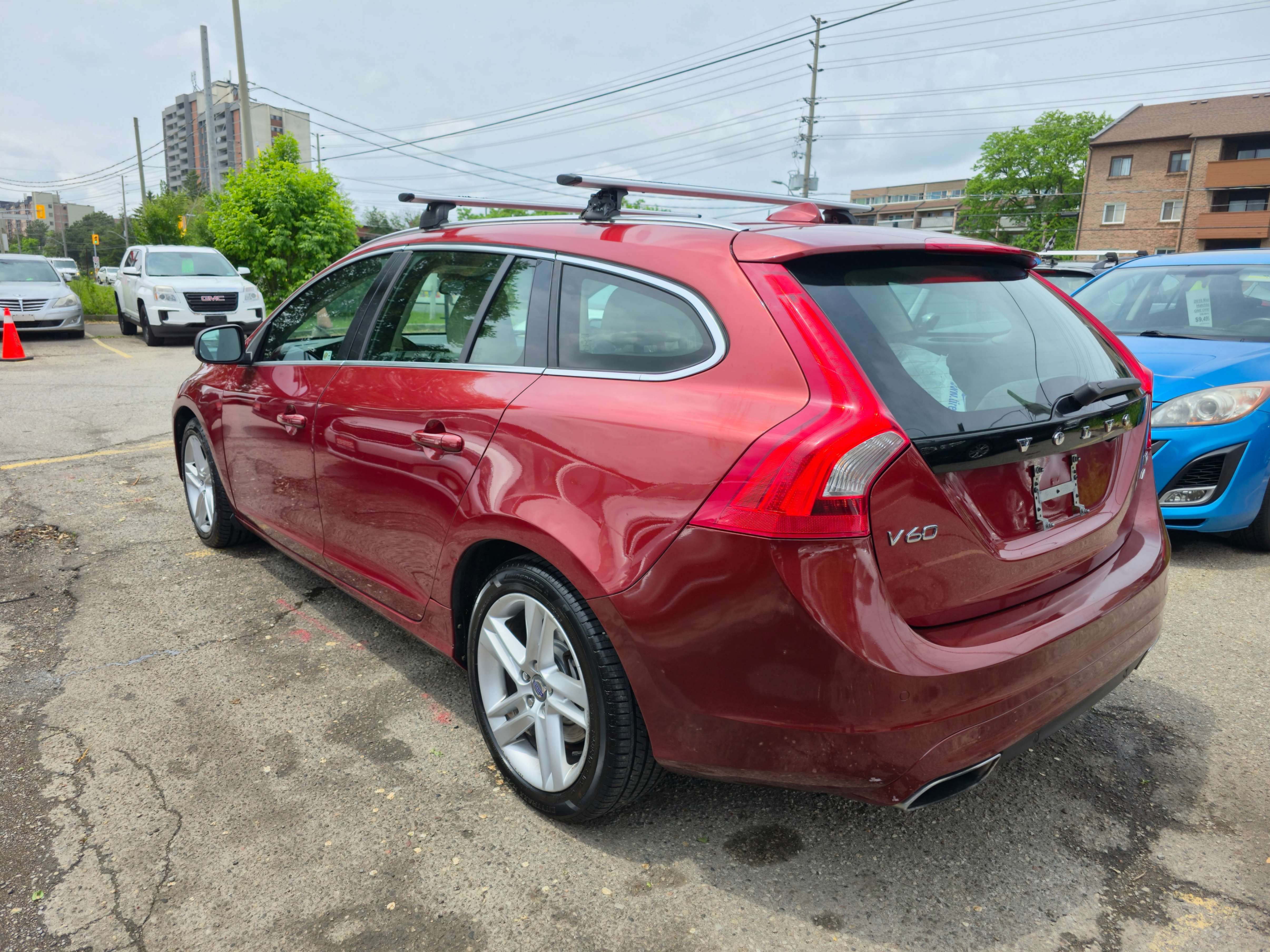 /rahmanmotors/2015-Volvo-V60-17292869852825432.jpg