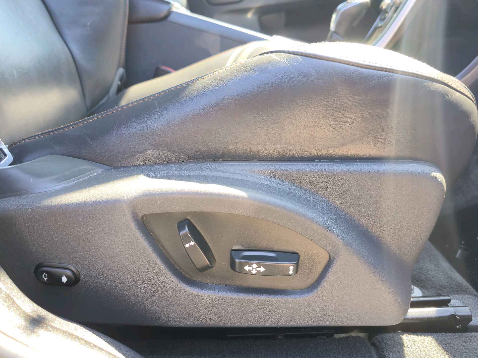 /rahmanmotors/2015-Volvo-XC60-2776007378006564.jpg