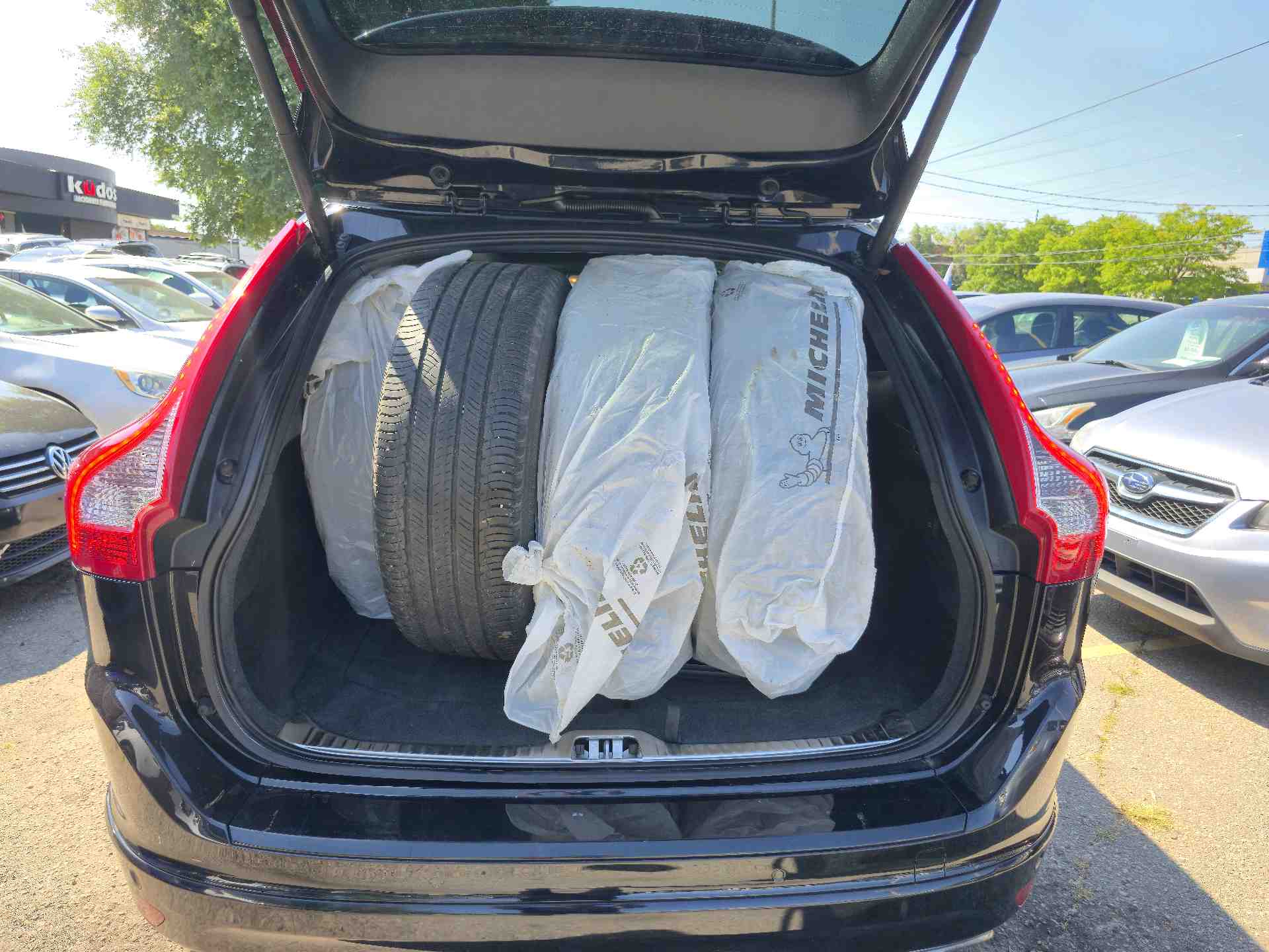 /rahmanmotors/2015-Volvo-XC60-4576446962831642.jpg