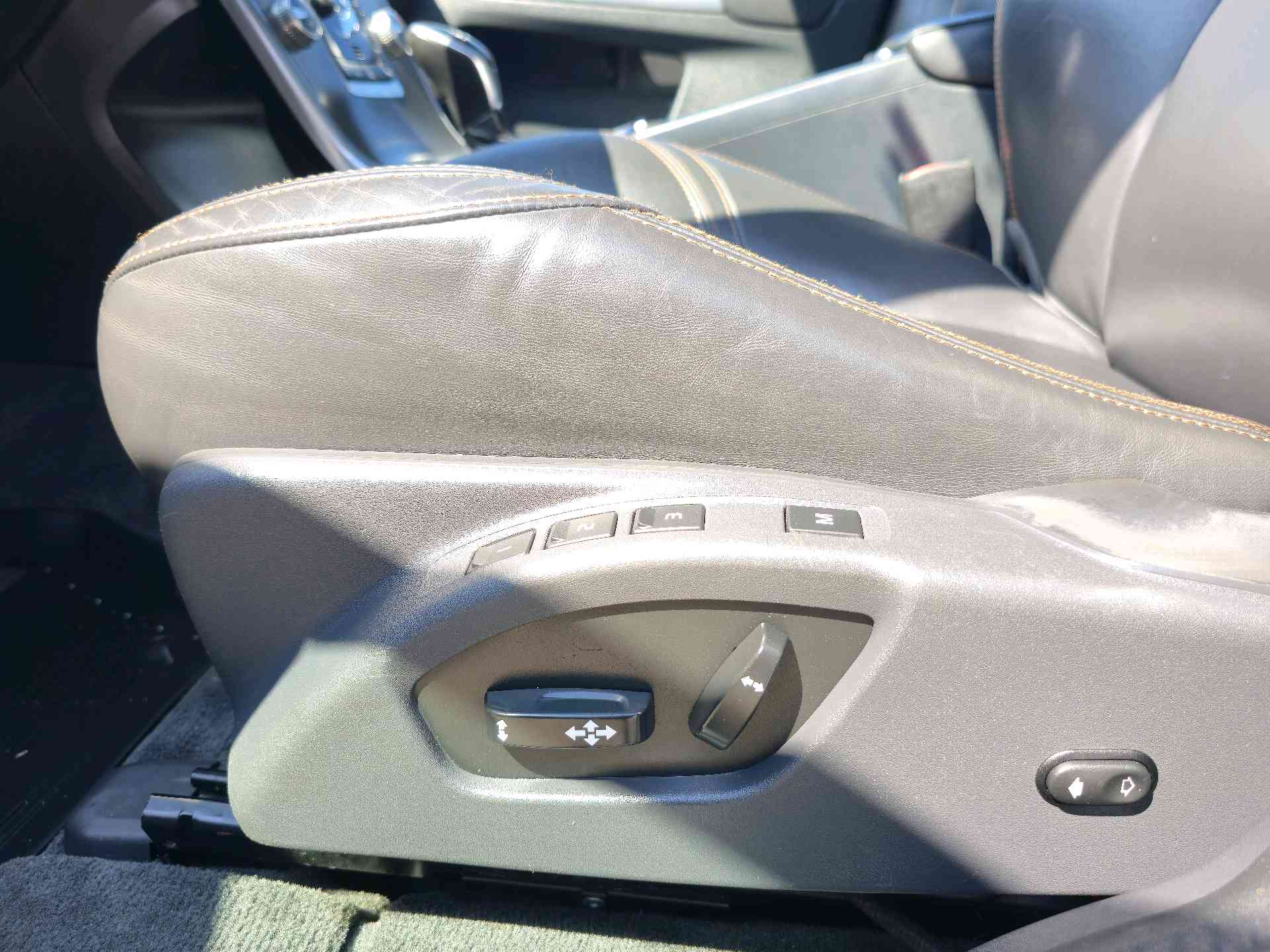 /rahmanmotors/2015-Volvo-XC60-47760430020335165.jpg
