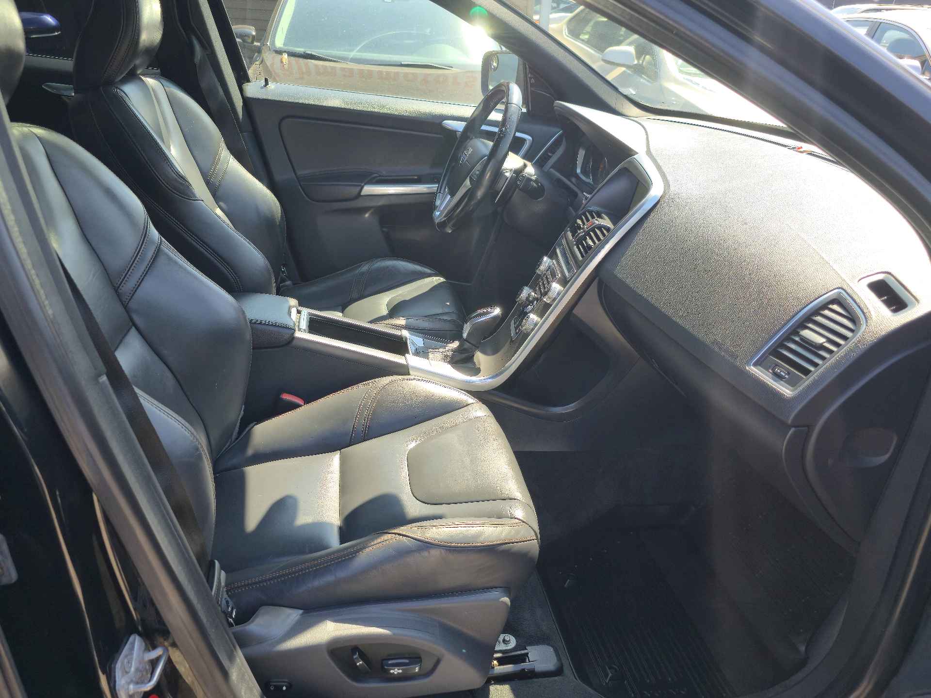 /rahmanmotors/2015-Volvo-XC60-8865397097417205.jpg