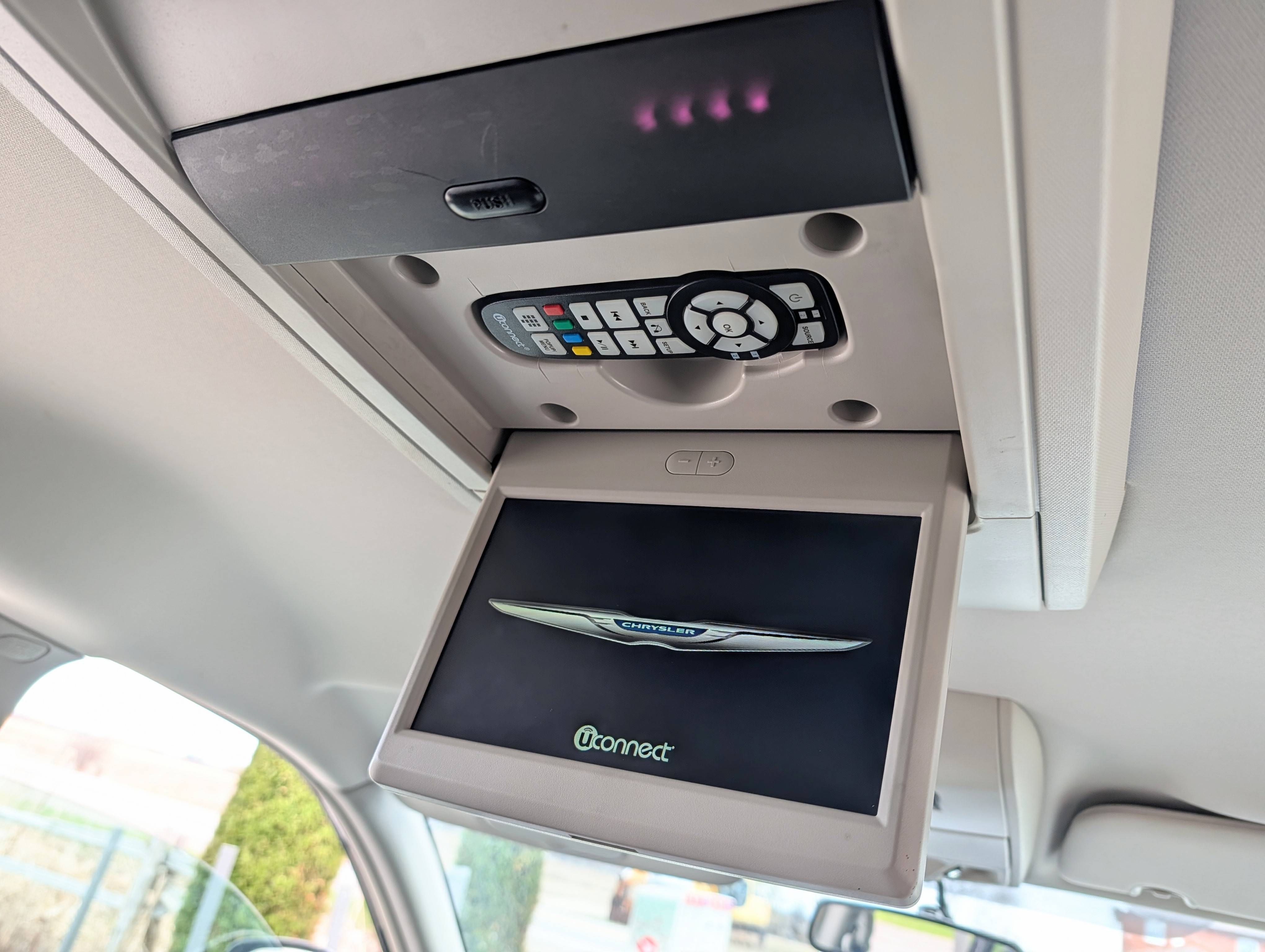 /rahmanmotors/2016-Chrysler-Town&-9280707691058174.jpg