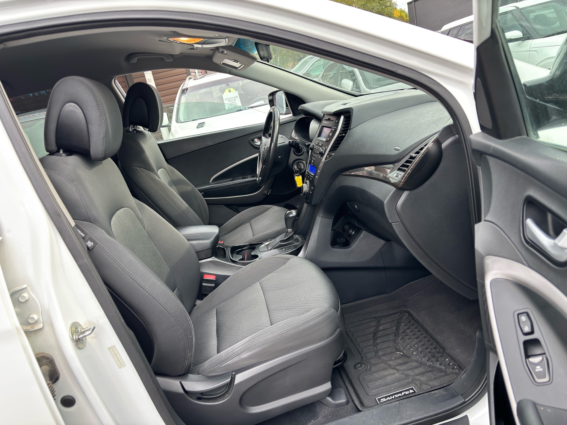 /rahmanmotors/2016-Hyundai-SantaFe-20891855326628694.jpg
