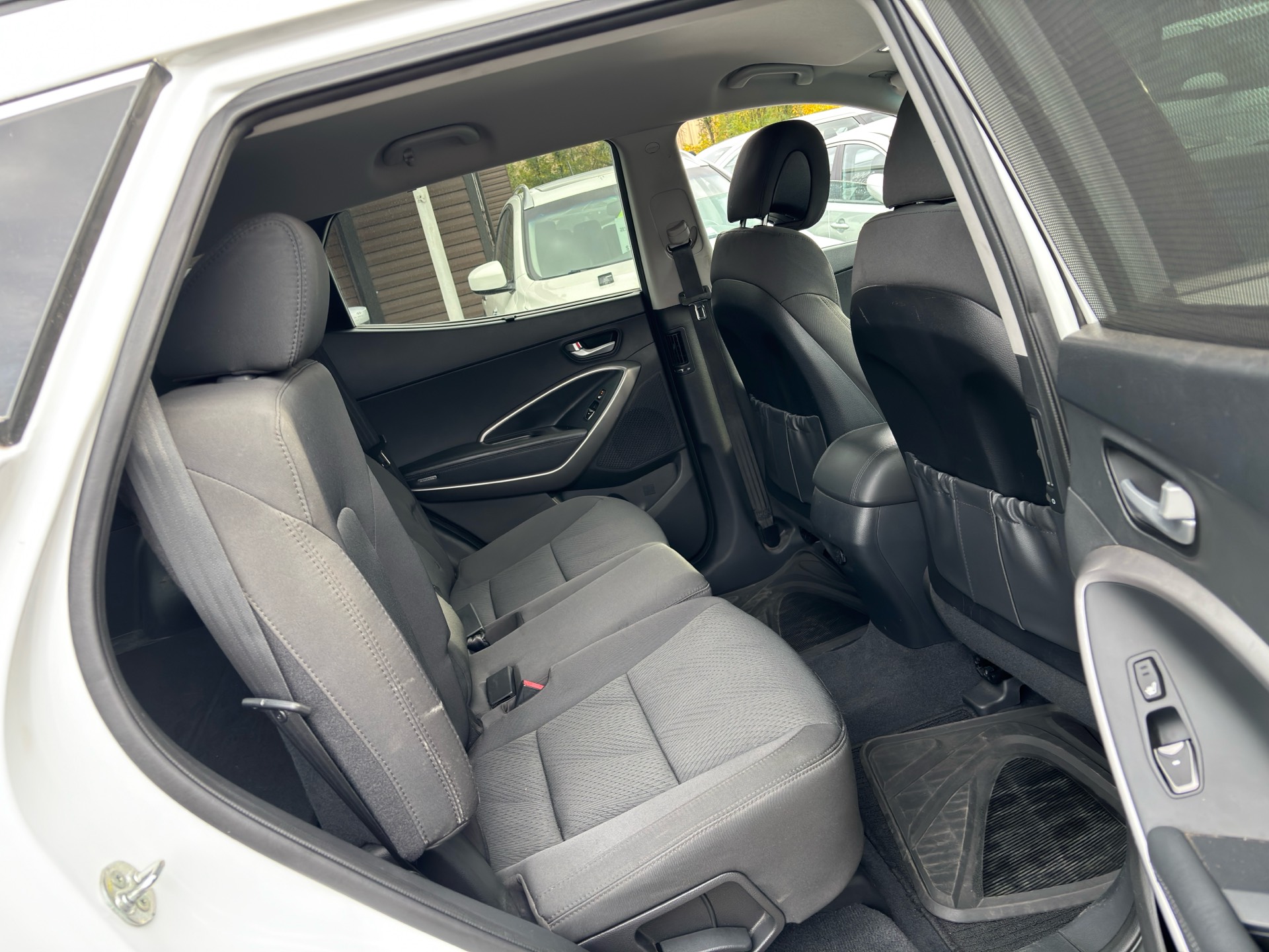 /rahmanmotors/2016-Hyundai-SantaFe-23940667488015532.jpg