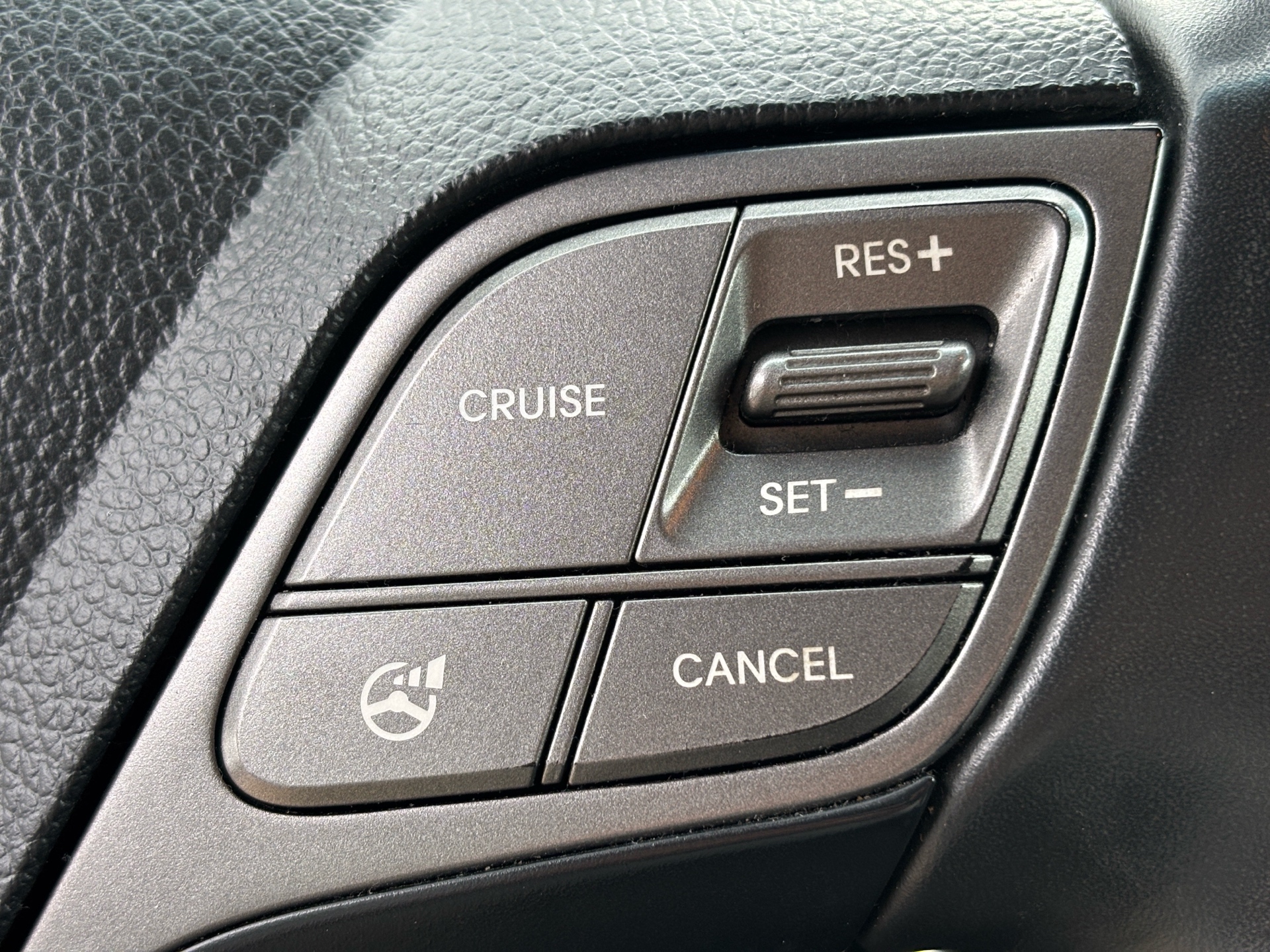 /rahmanmotors/2016-Hyundai-SantaFe-30600059168029947.jpg