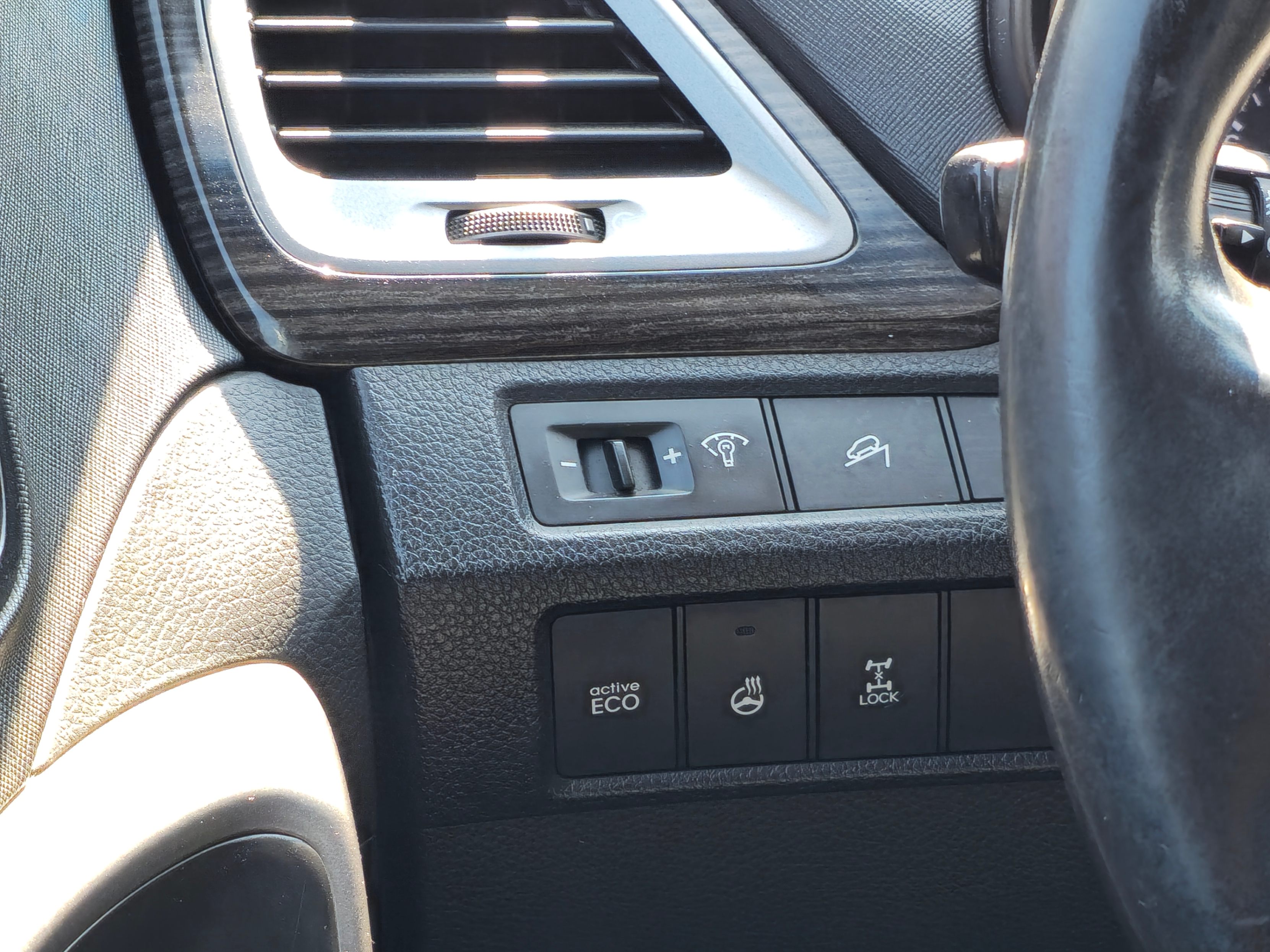 /rahmanmotors/2016-Hyundai-SantaFe-3114464387764806.jpg