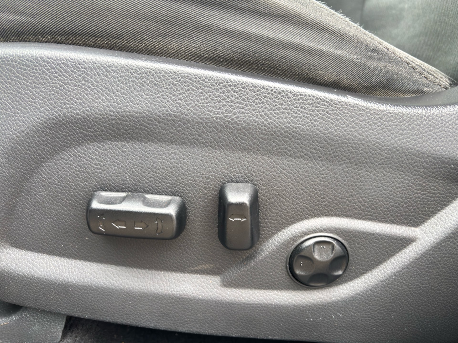 /rahmanmotors/2016-Hyundai-SantaFe-5461003413364025.jpg